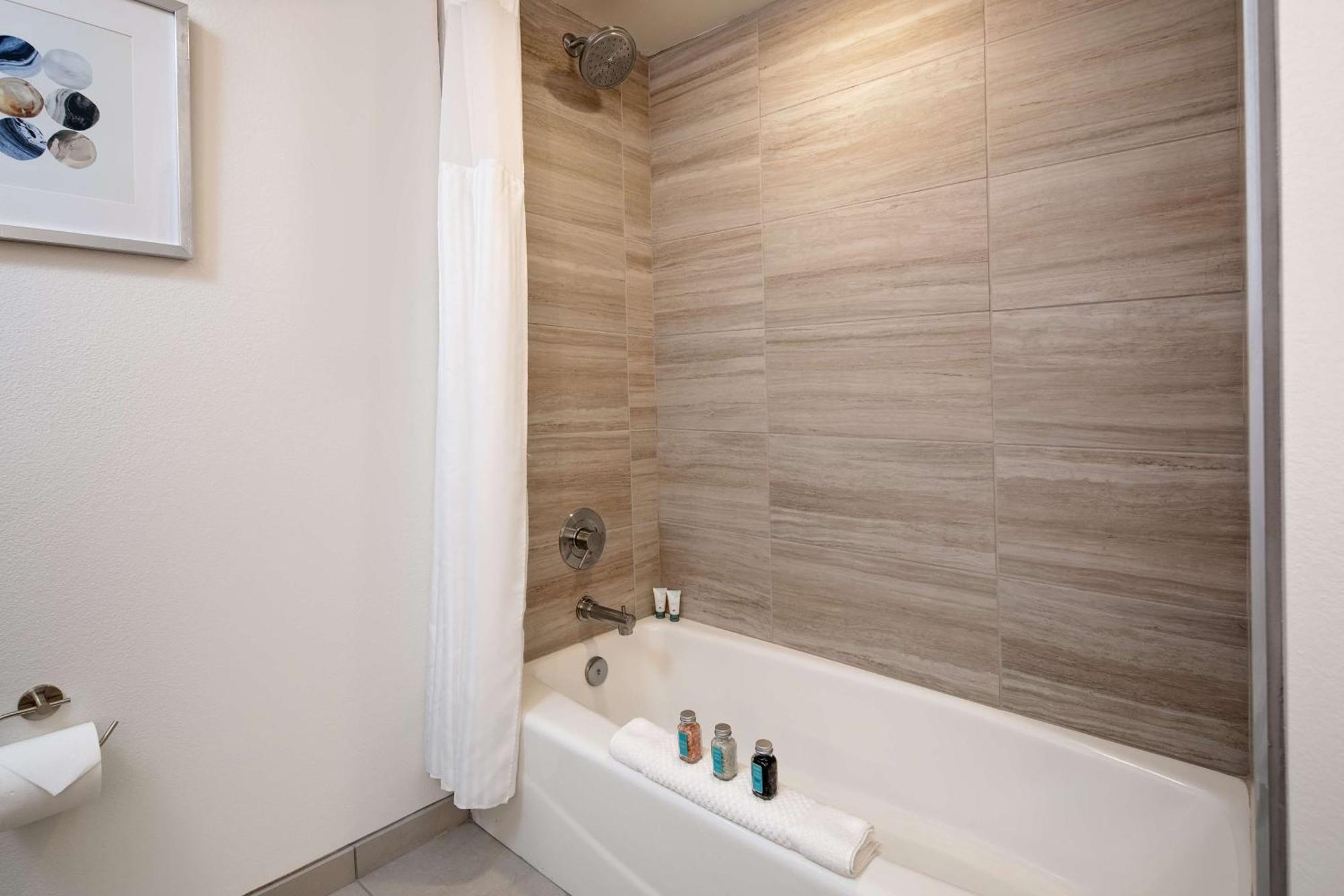 Premium Queen Room Two Queen Beds