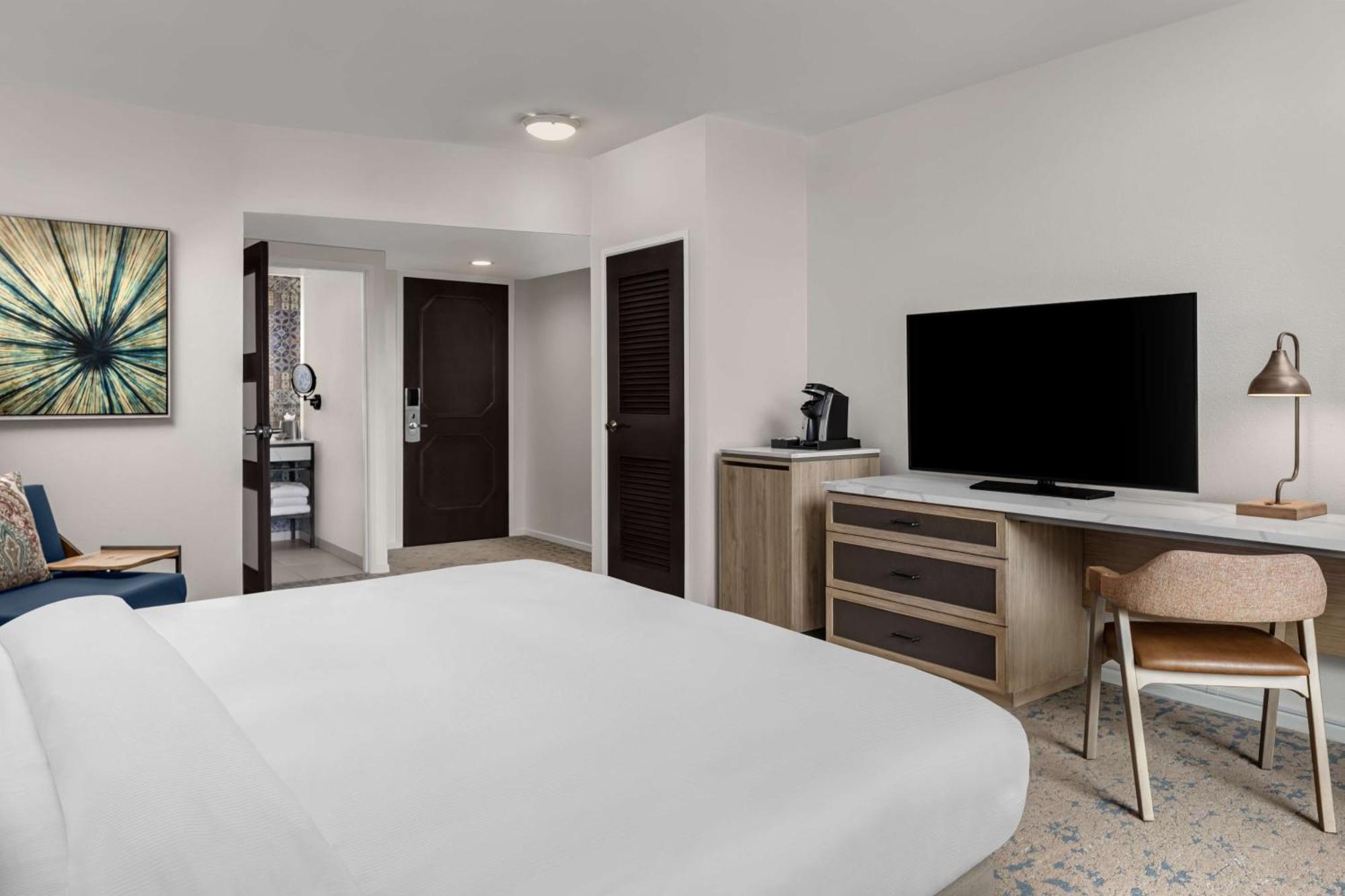 Premium Queen Room Two Queen Beds