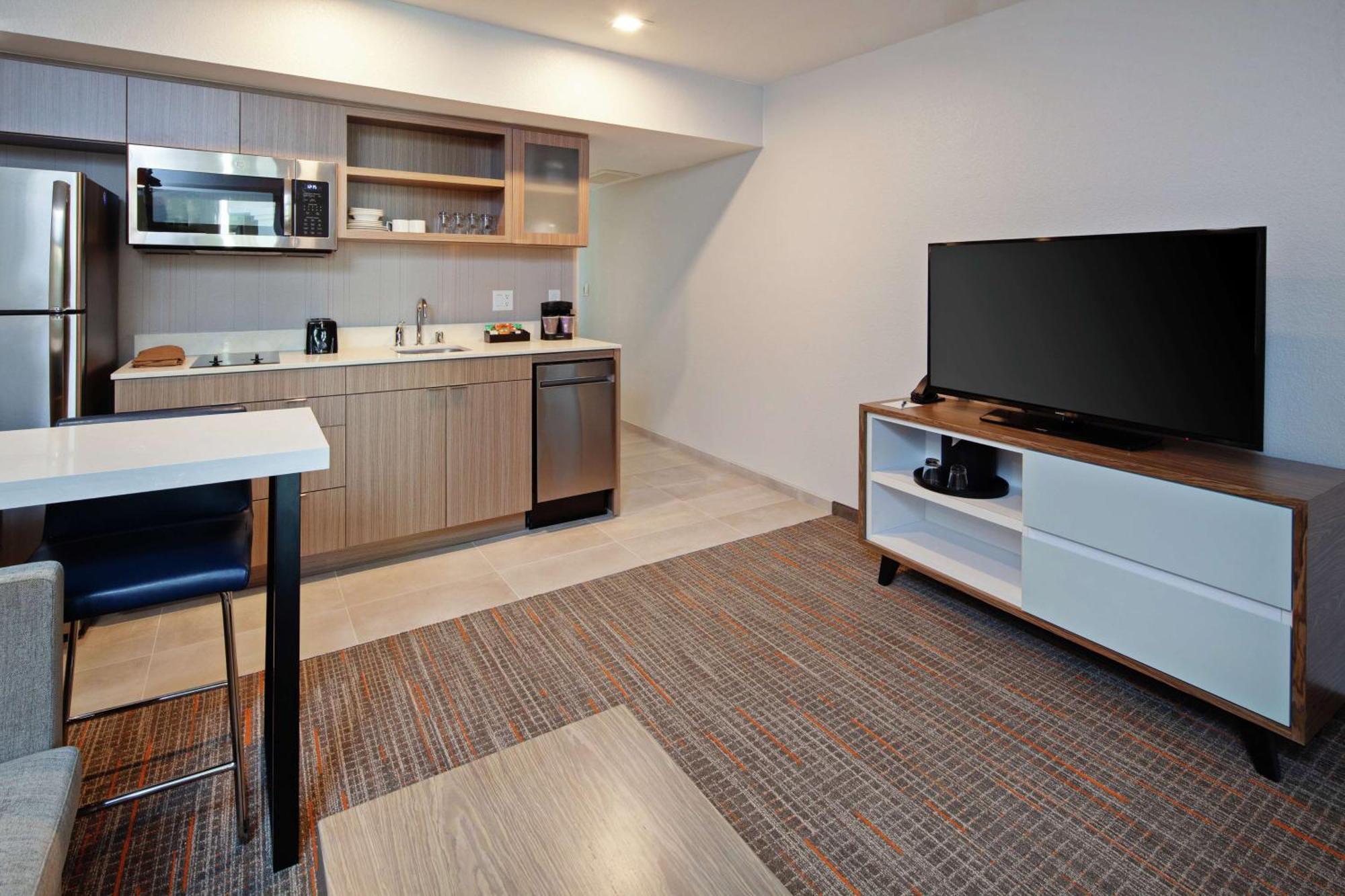 Suite Two Double Beds Hearing Access or Non-Smoking