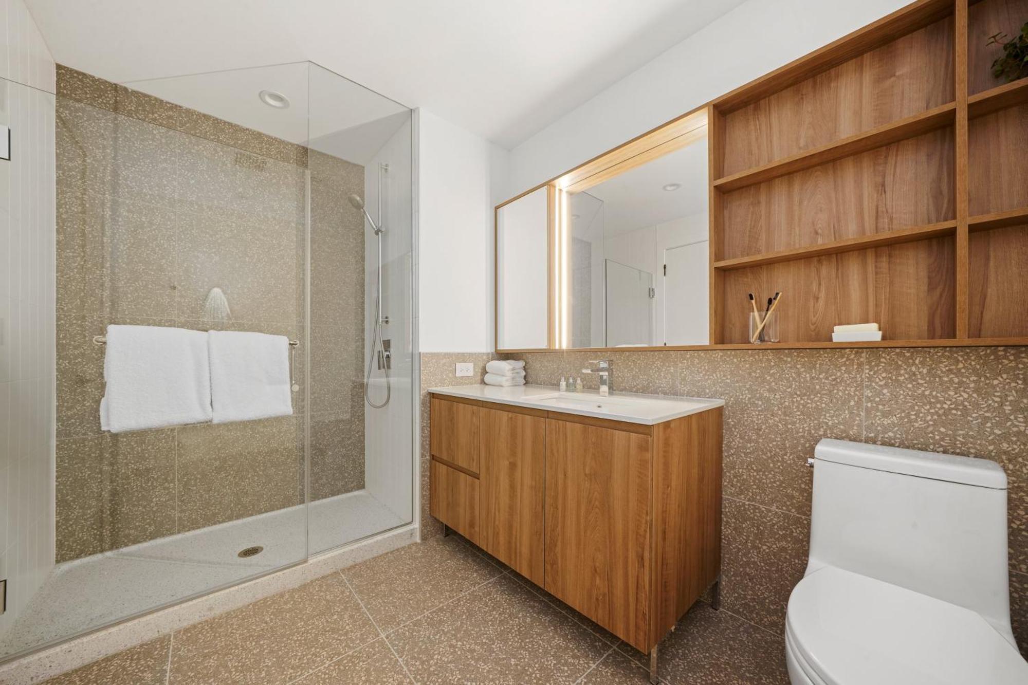 Deluxe One Bedroom Suite