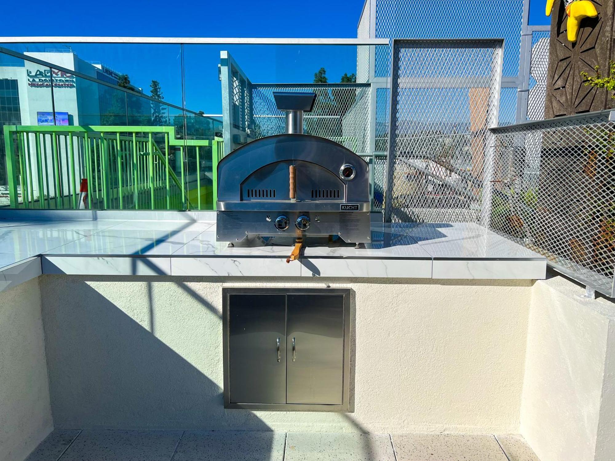 Studio Balcony