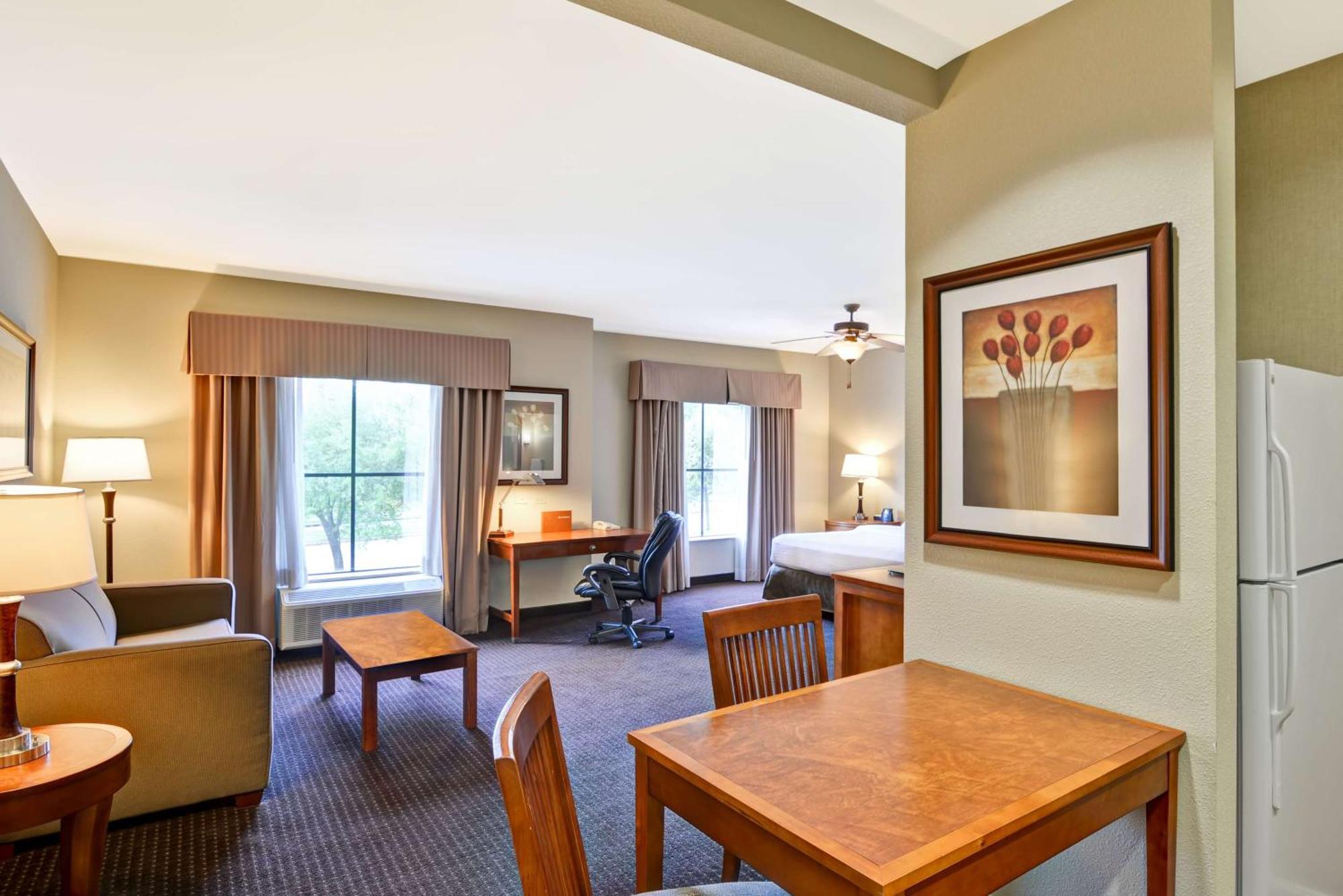 King Studio Suite Non-Smoking