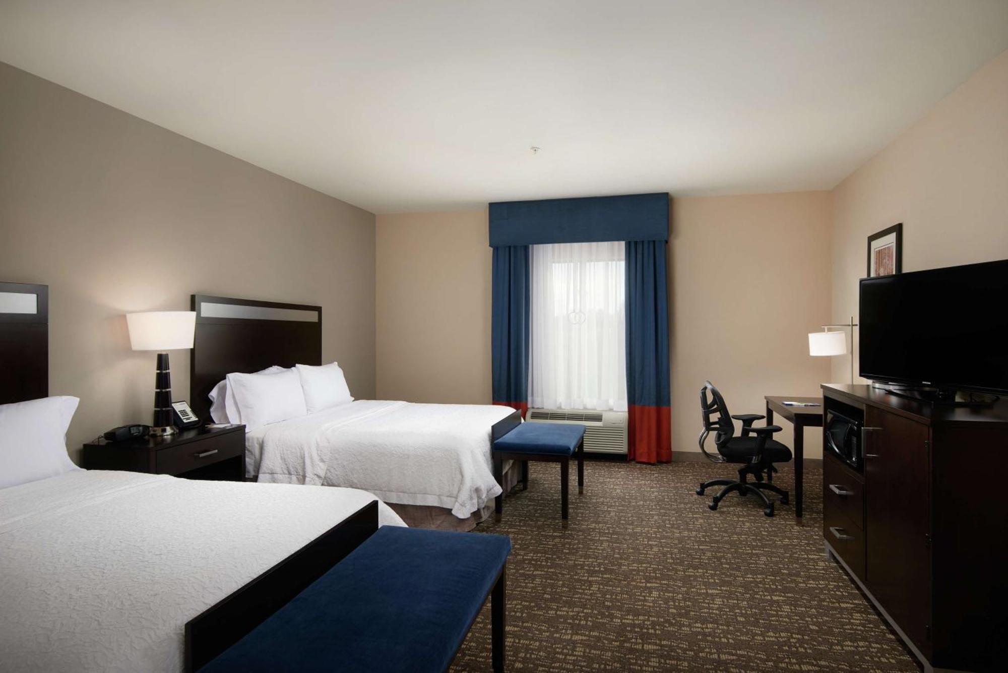 Queen Room Two Queen Beds Mobility Hearing Access or Non-Smoking