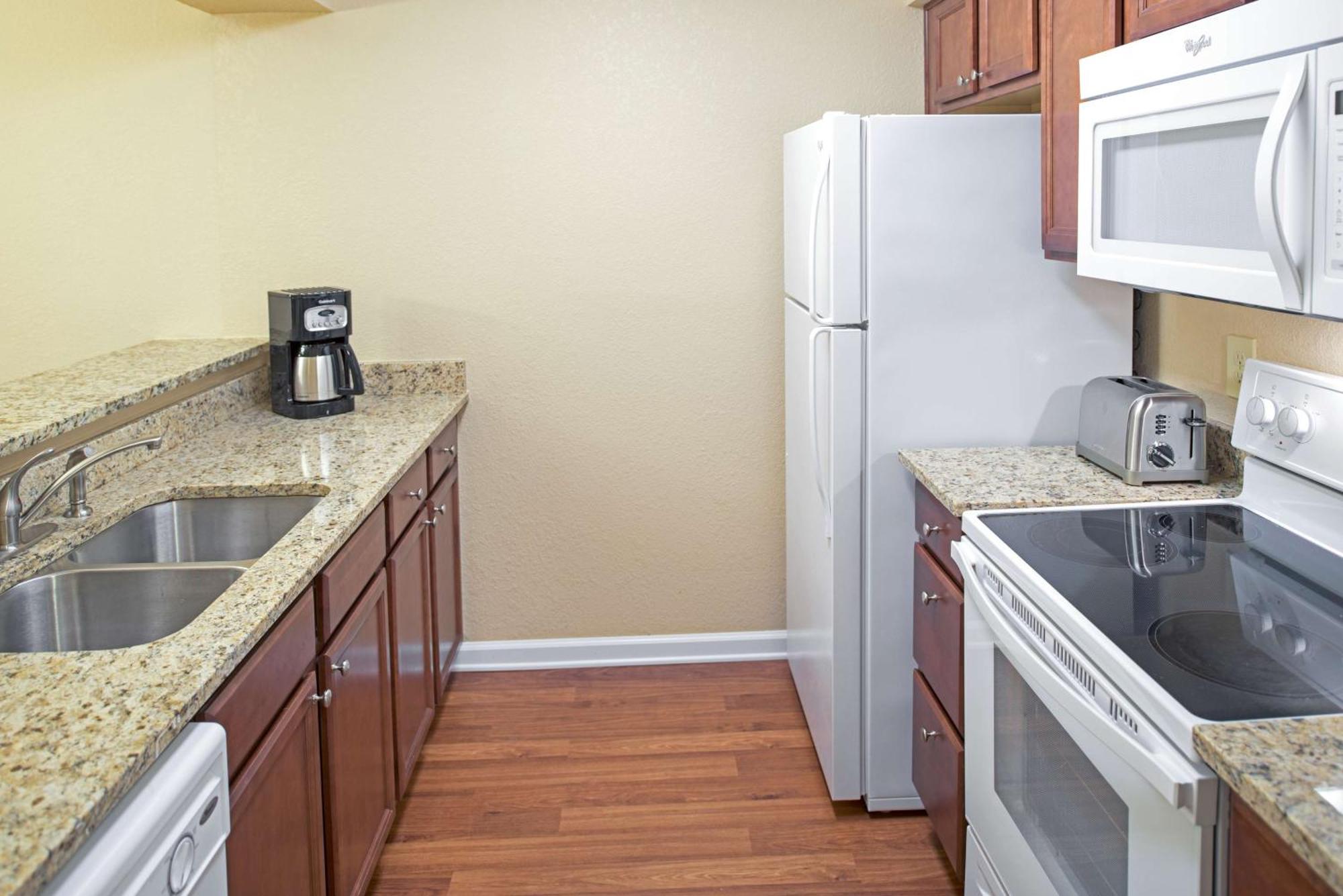 Two-Bedroom Suite One King Bed One Queen Bed Sofa Bed Upstairs