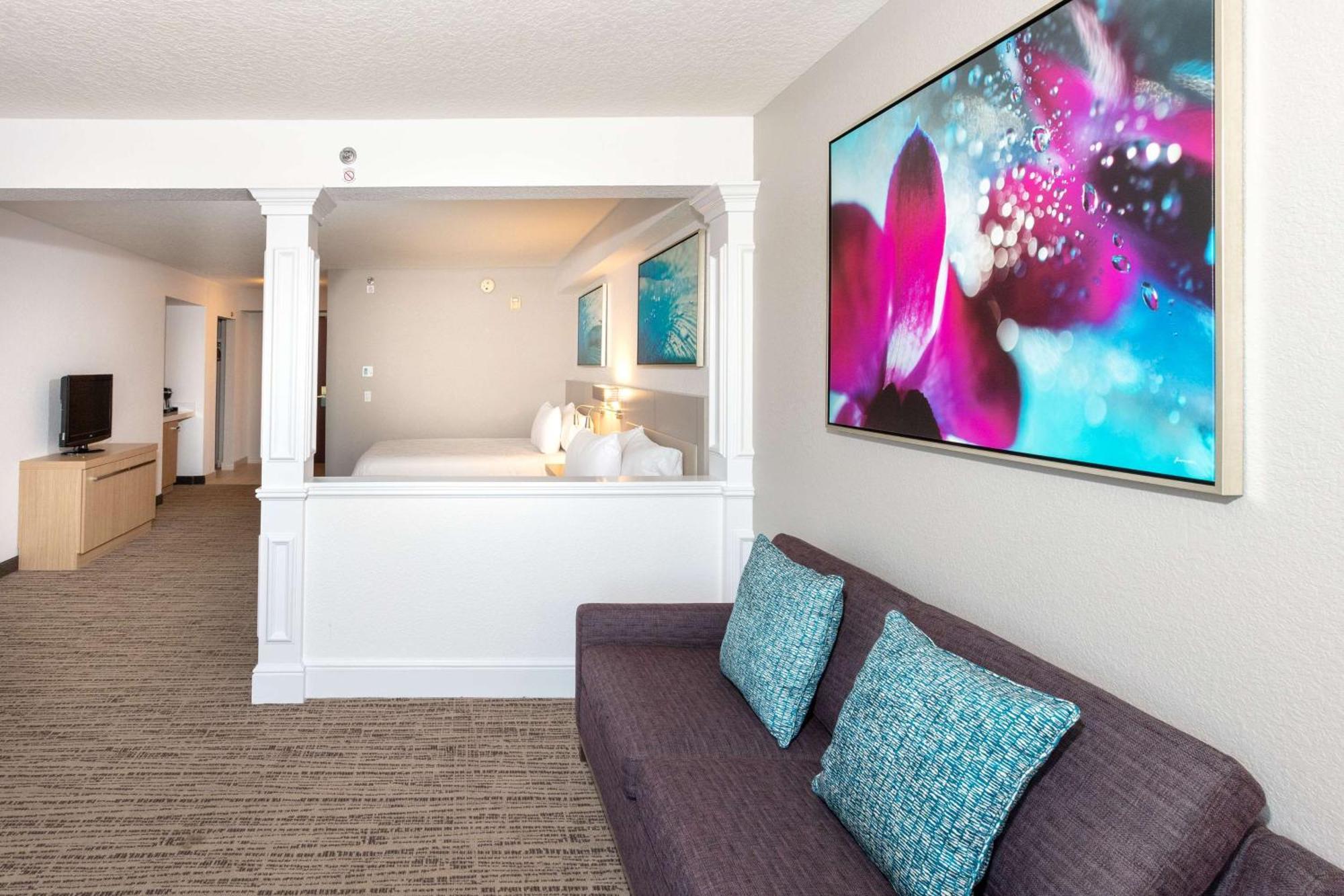 Junior Suite Two Queen Beds