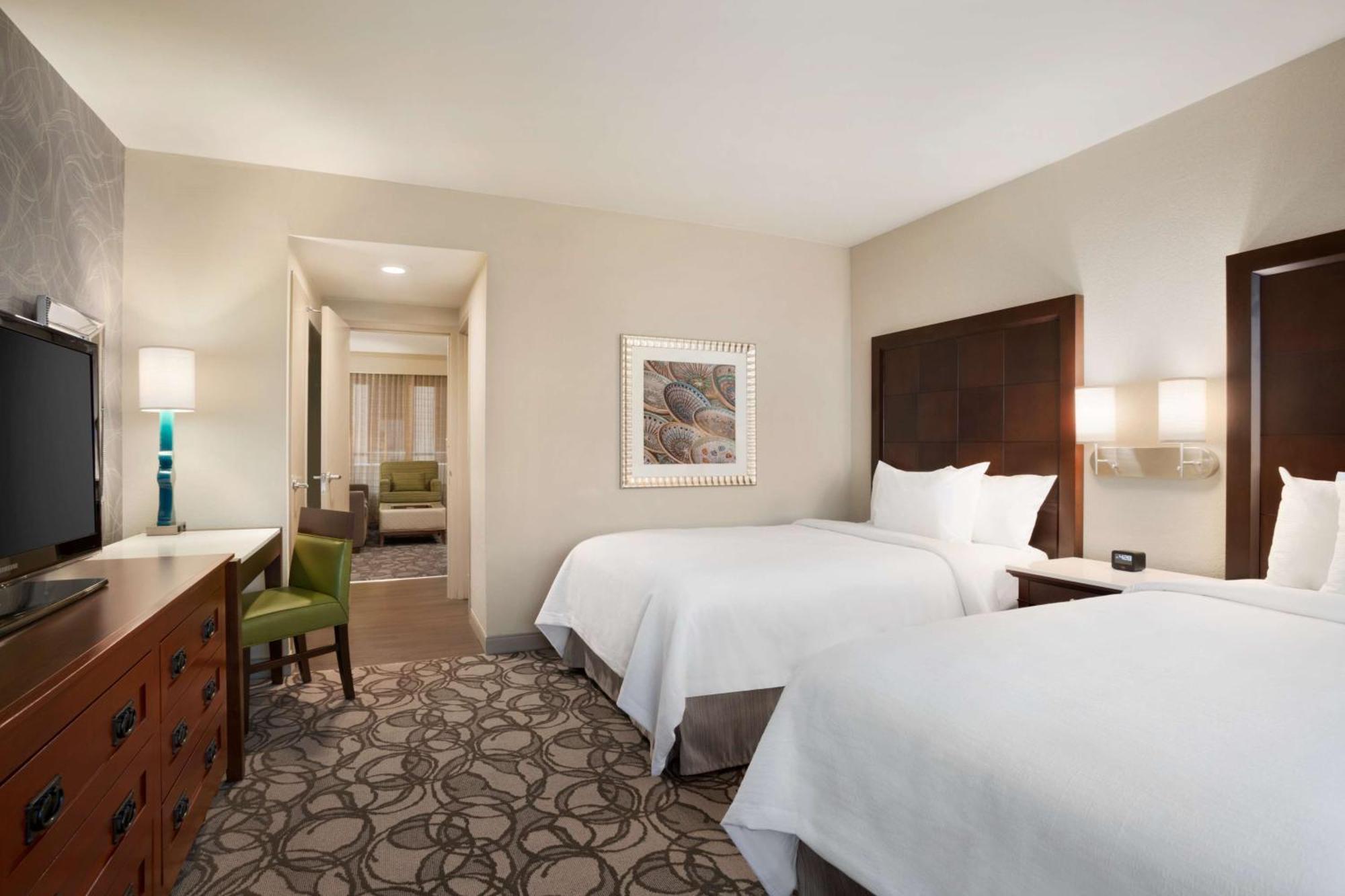 Two-Bedroom Two Bathroom Suite Non-Smoking