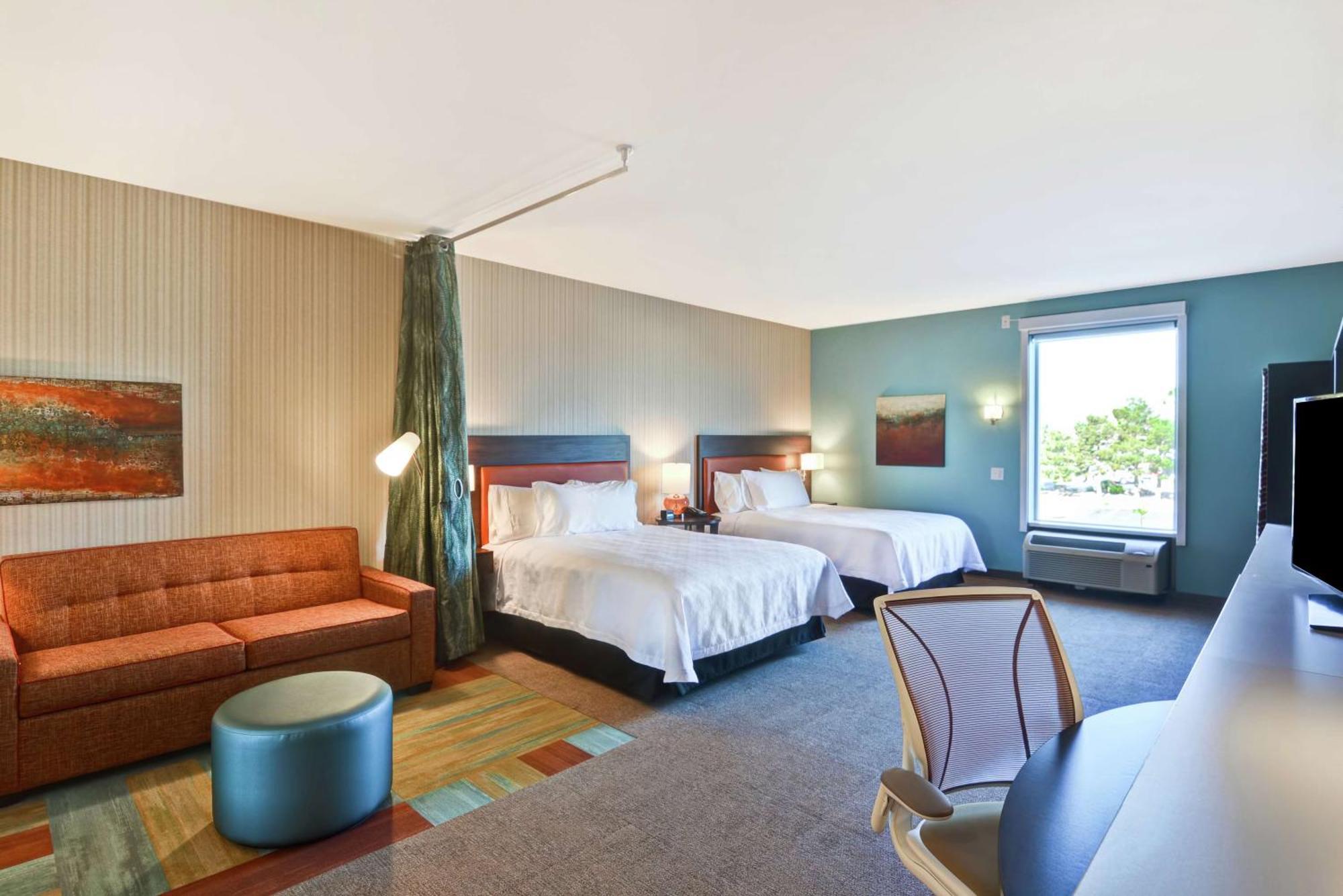 Studio Suite Two Queen Beds Hearing Access or Non-Smoking