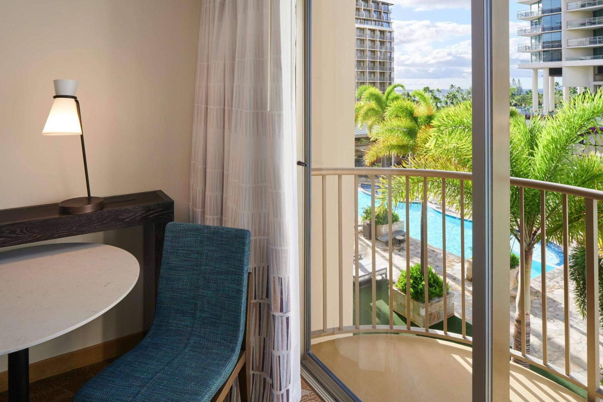 Queen Suite Two Queen Beds Pool View