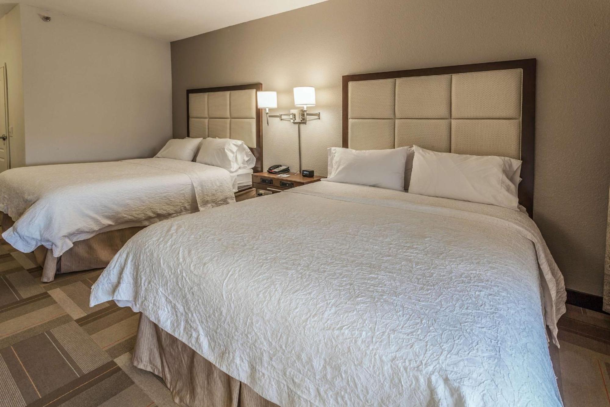 Room Two Queen Beds Non-Smoking