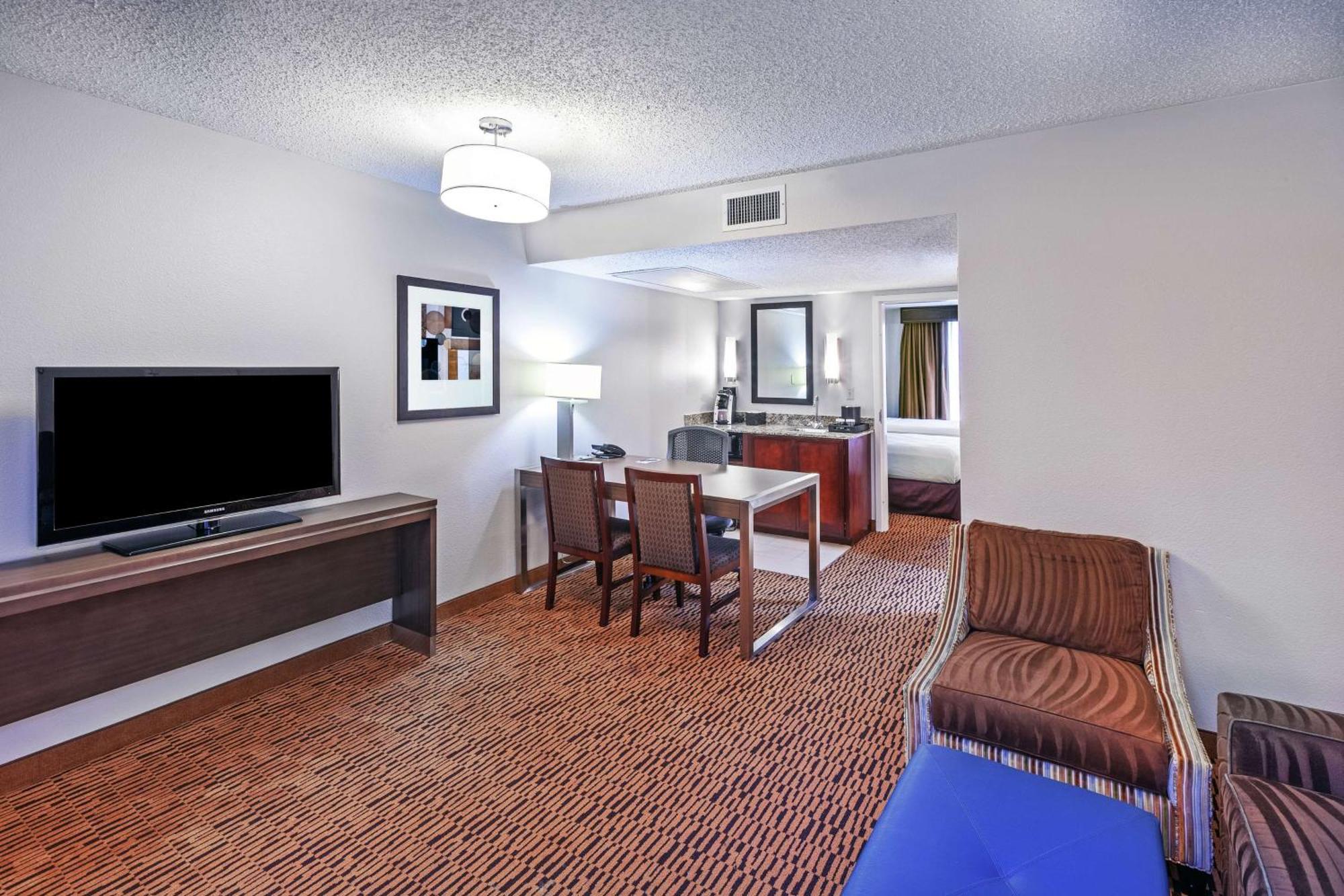 Two-Room King Suite Non-Smoking