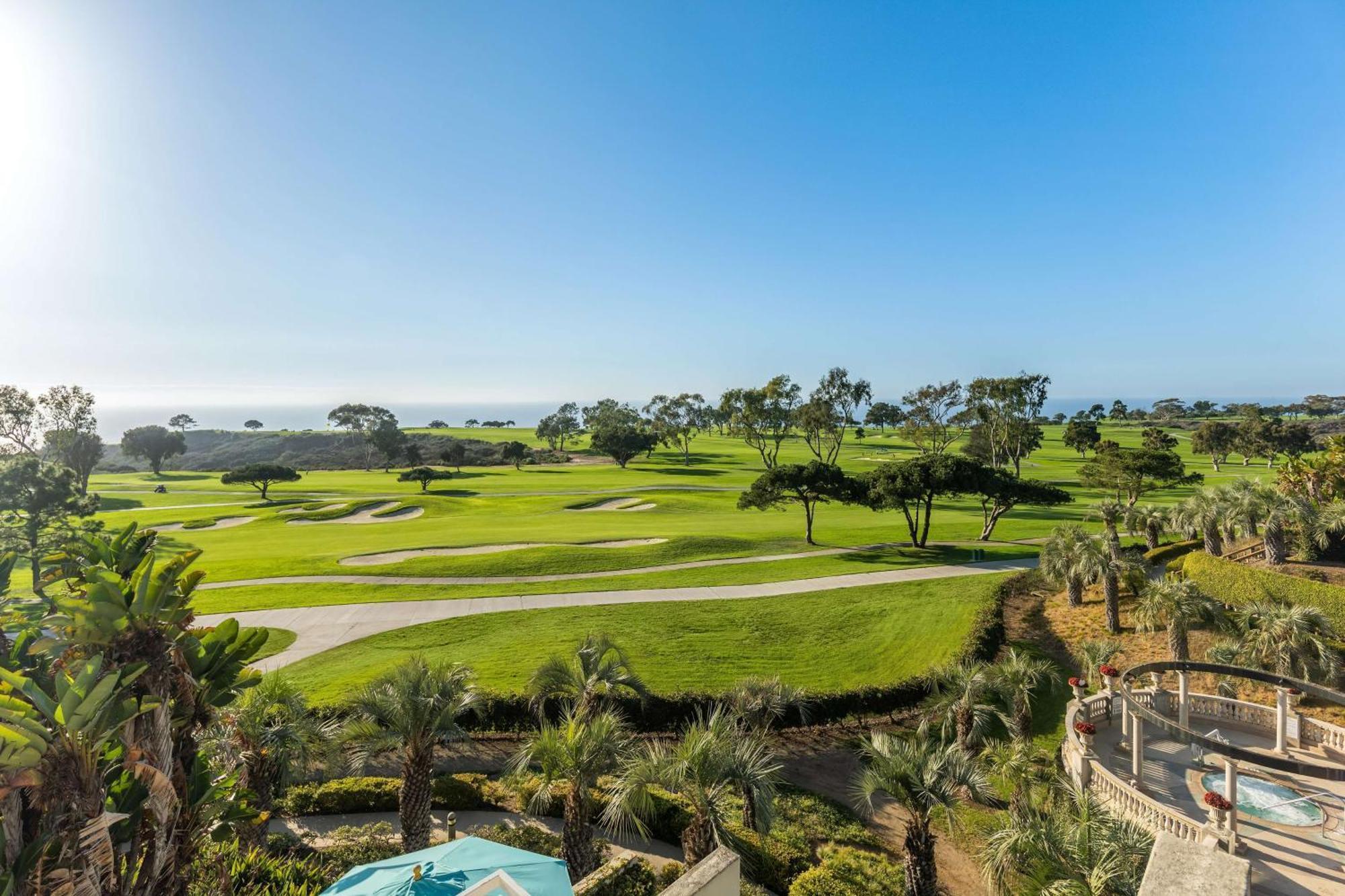 King Room Coastal Golf View