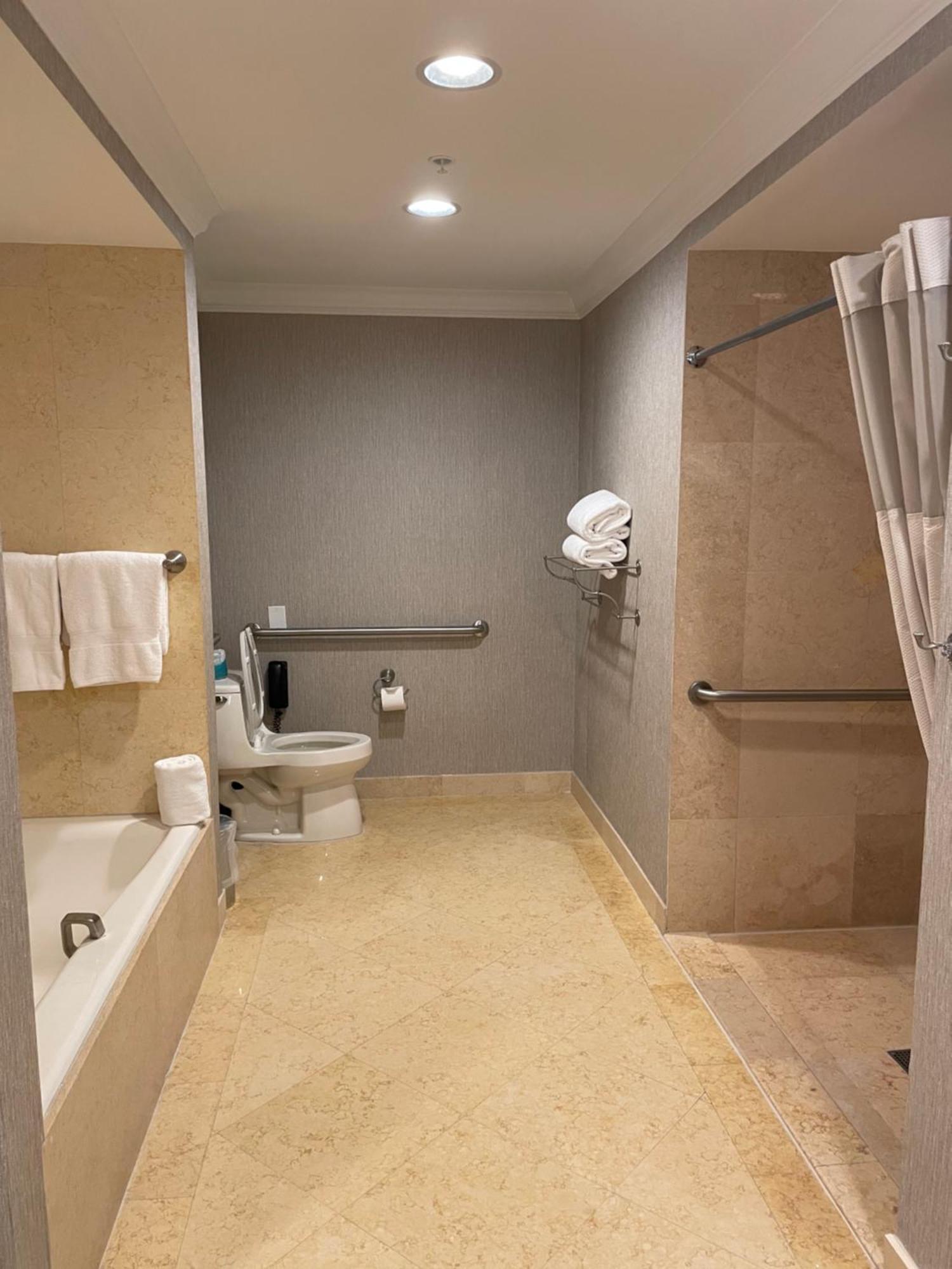 King Suite Ocean View