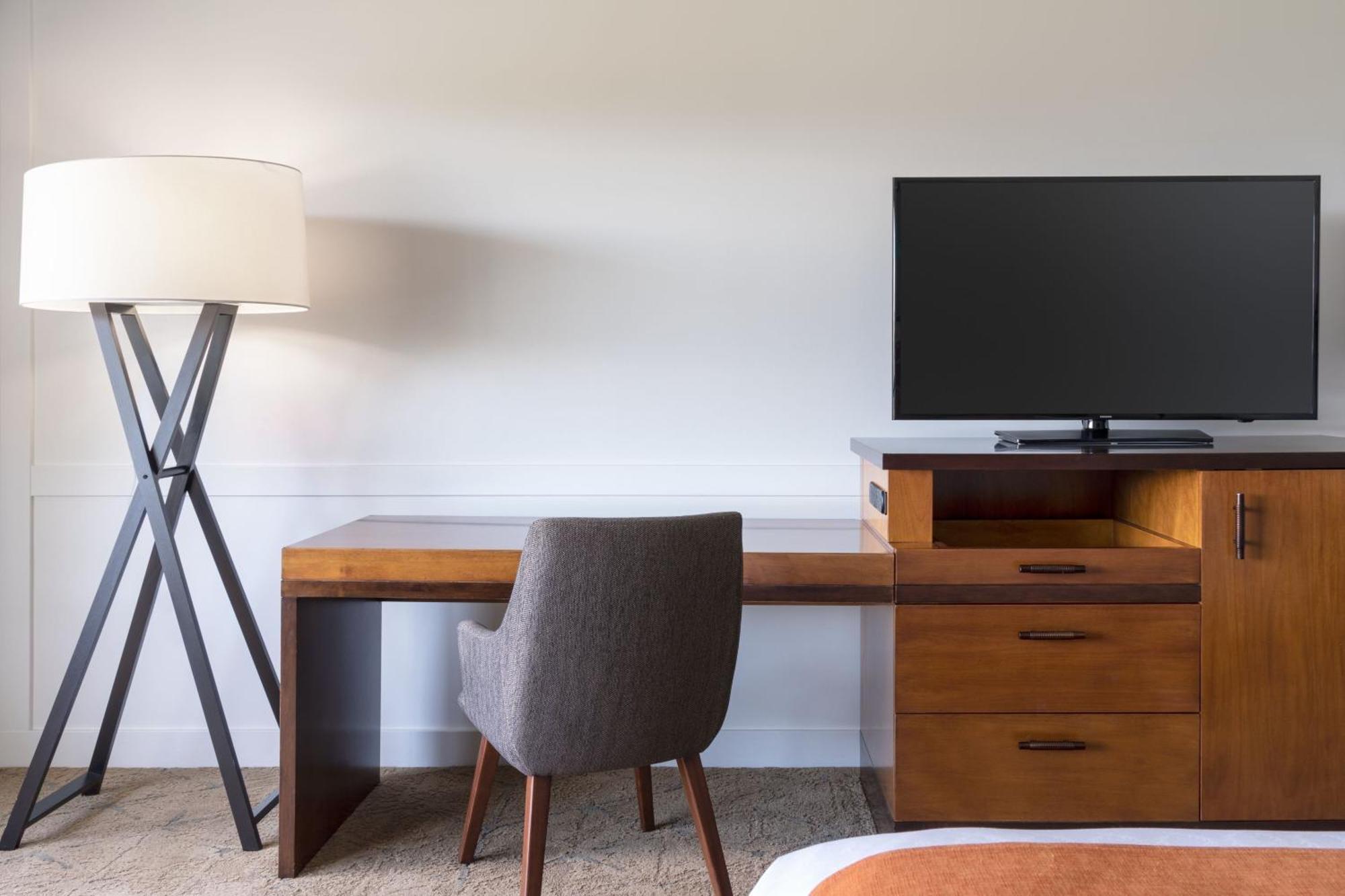 Deluxe Double Room Two Double Beds Ocean View Mobility Accessible