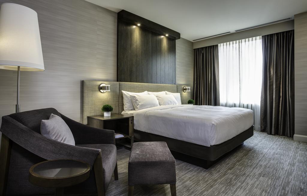 Executive King Suite