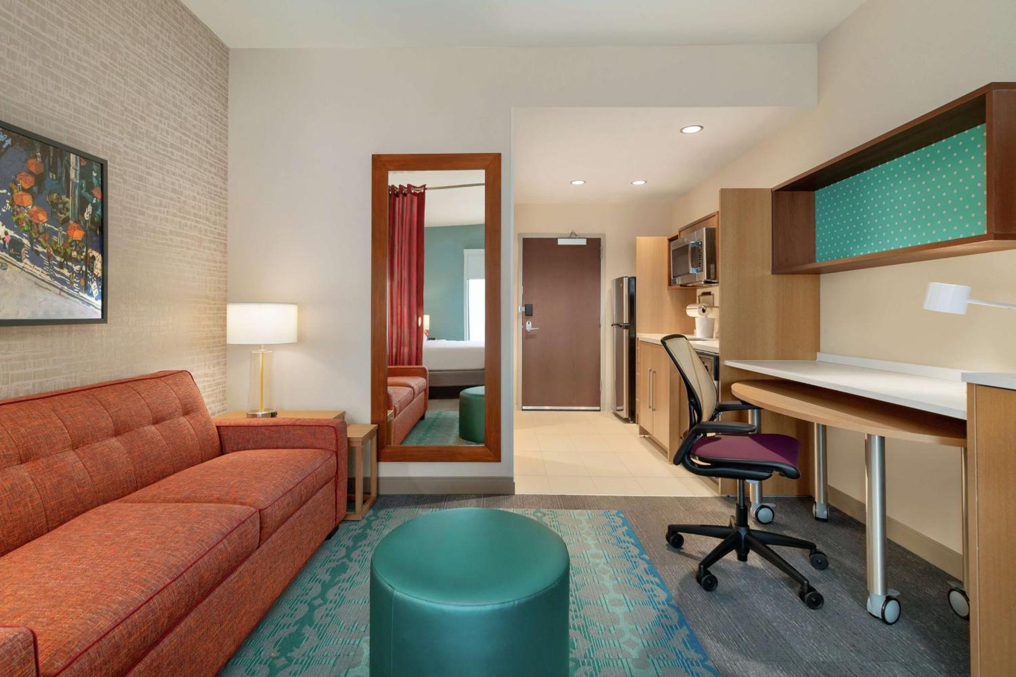 King Studio Suite Non-Smoking