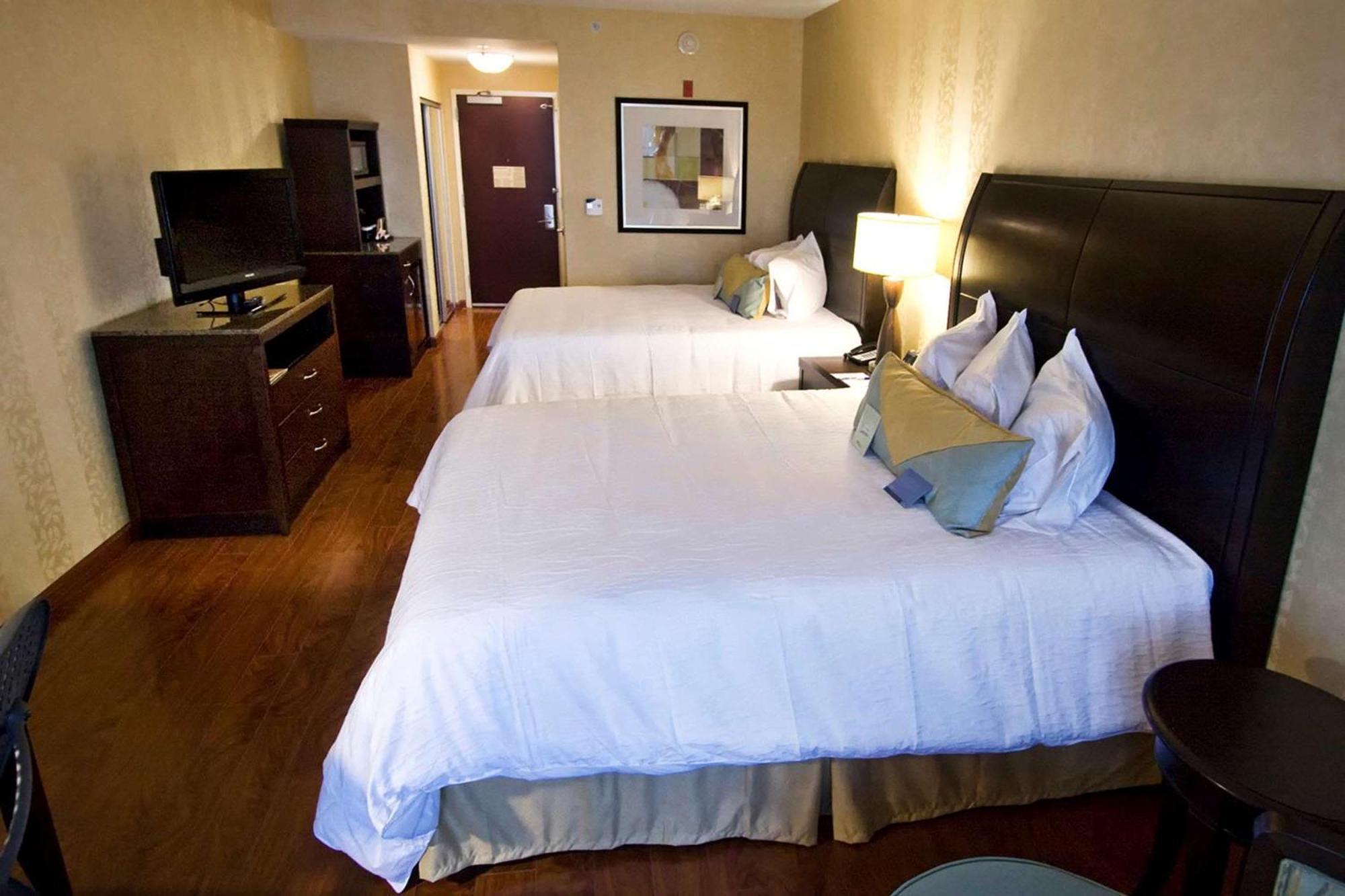 Queen Room Two Queen Beds