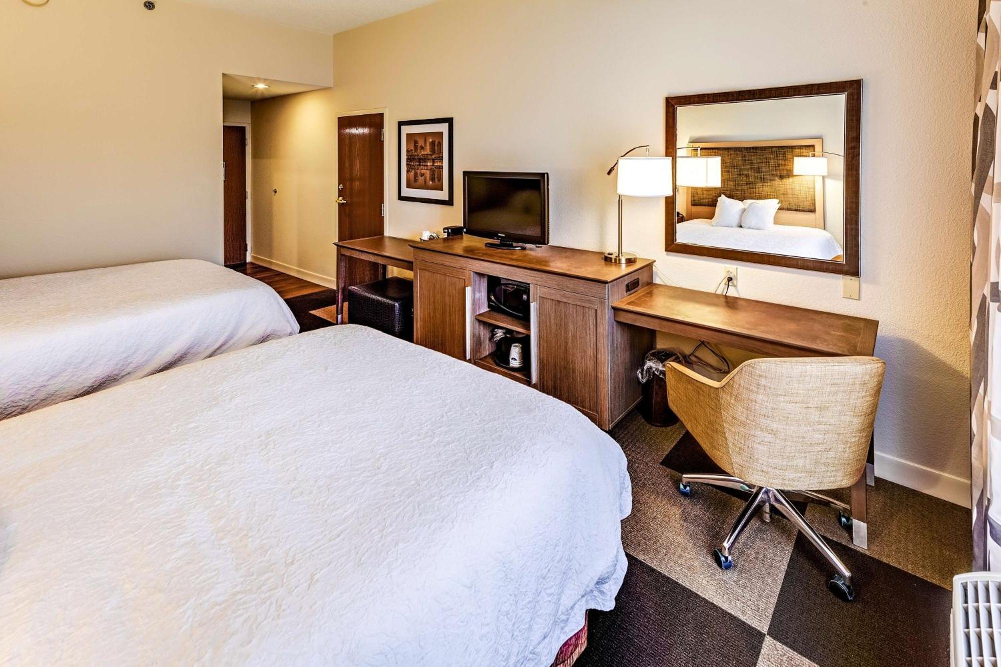 Room Two Queen Beds Non-Smoking