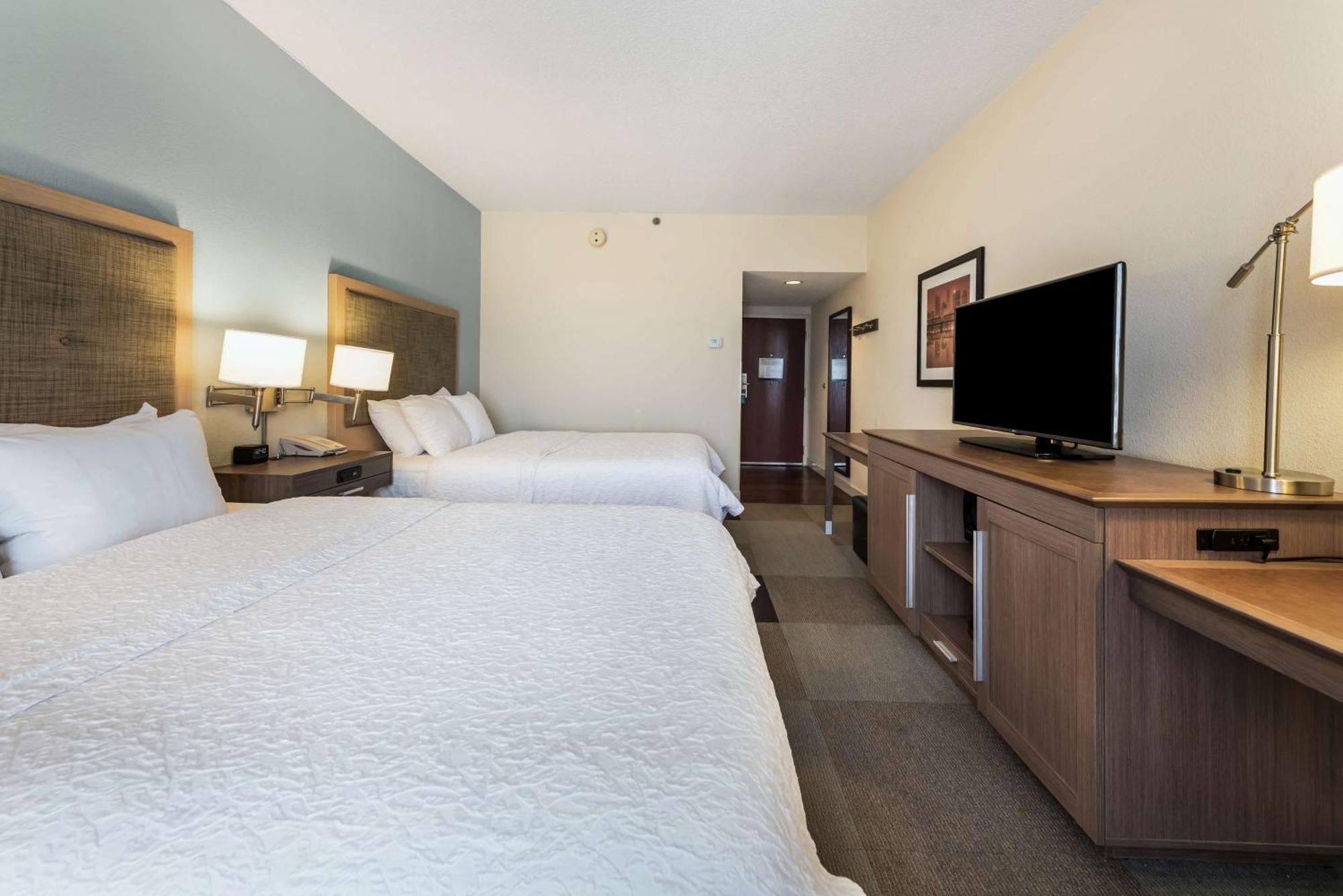 Room Two Queen Beds Non-Smoking