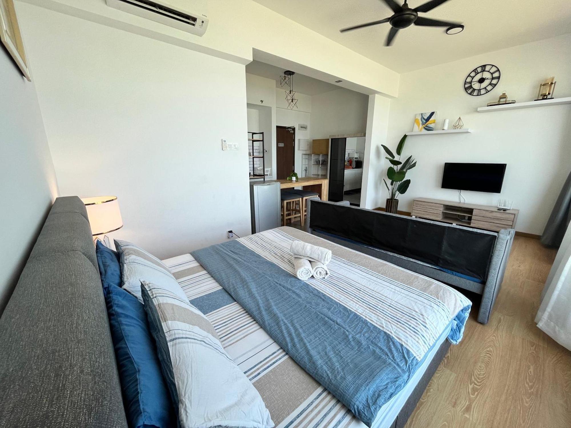 Studio Apartment Sea View