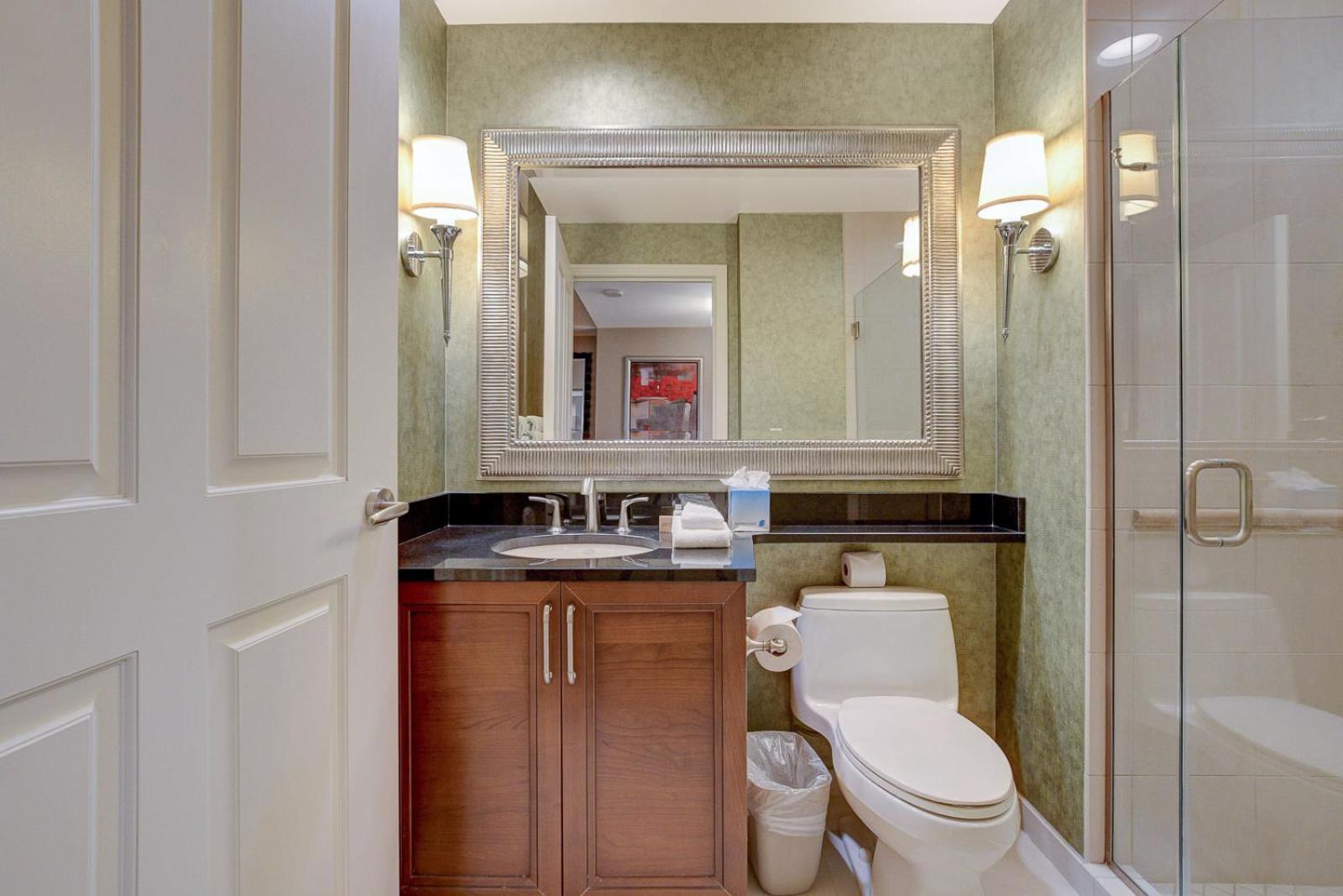 Superior King Suite