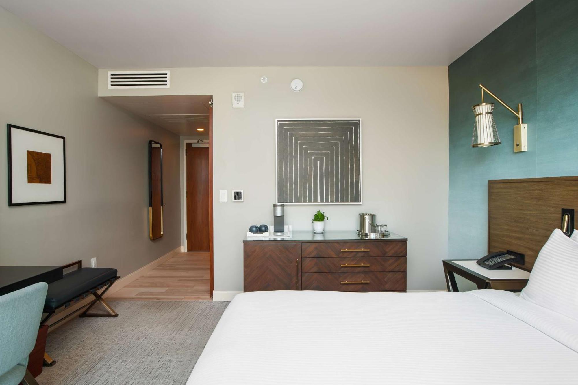 King Room City View Mobility Accessible