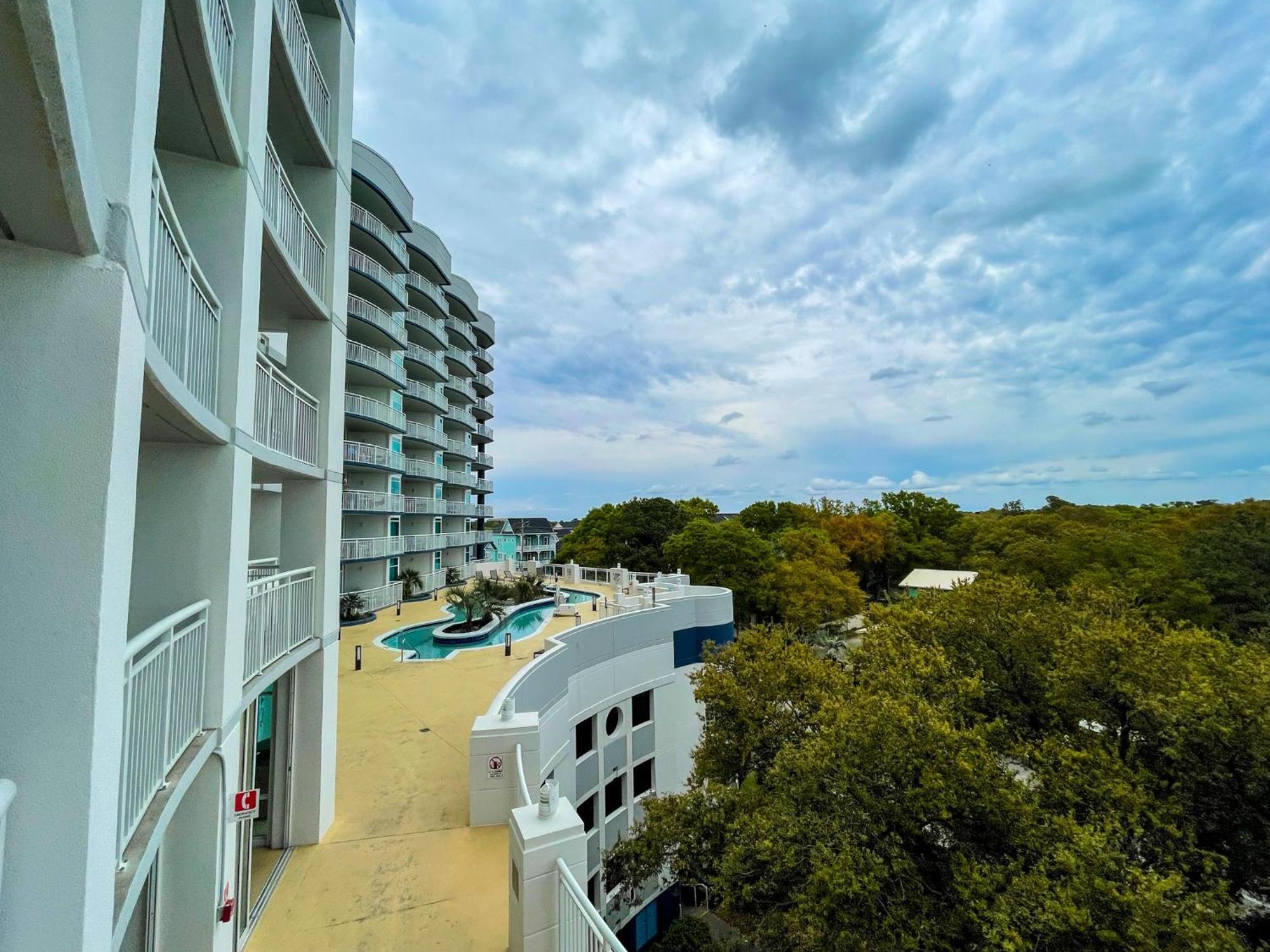 One Bedroom Suite Ocean View