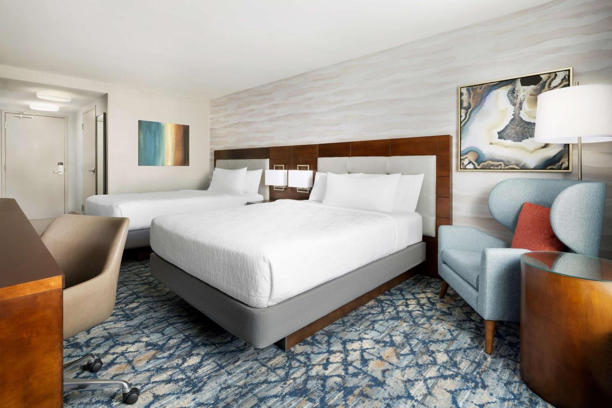 Queen Room Two Queen Beds Hearing Access