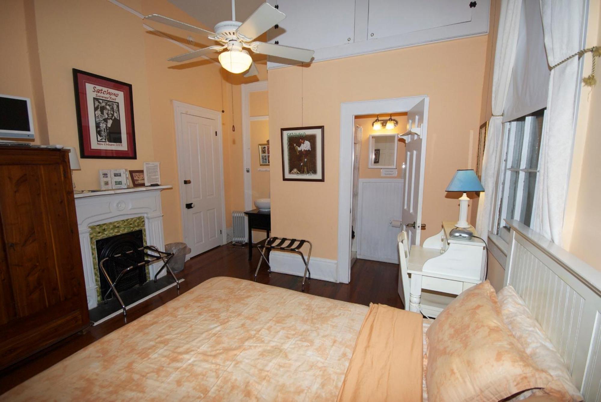Queen Room