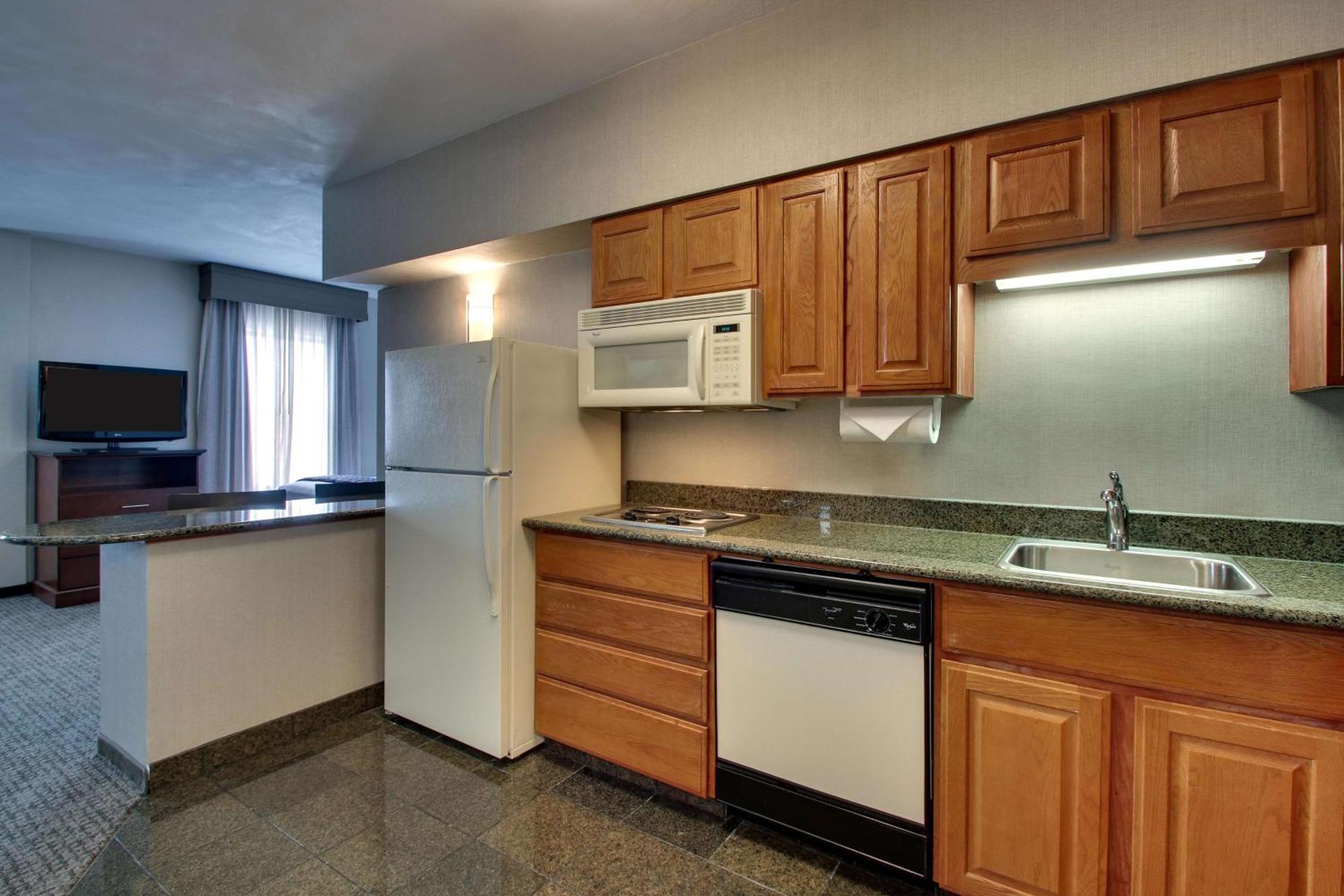 Queen Room Sofa Bed Kitchenette