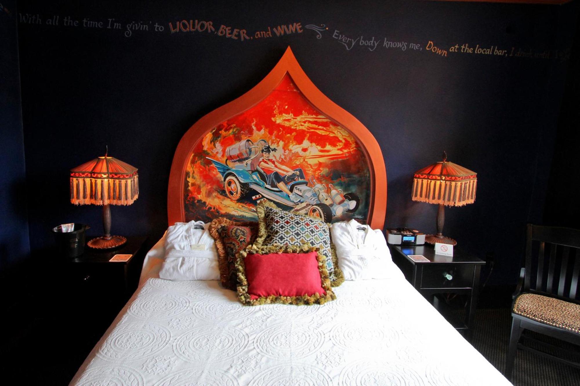 Queen Room