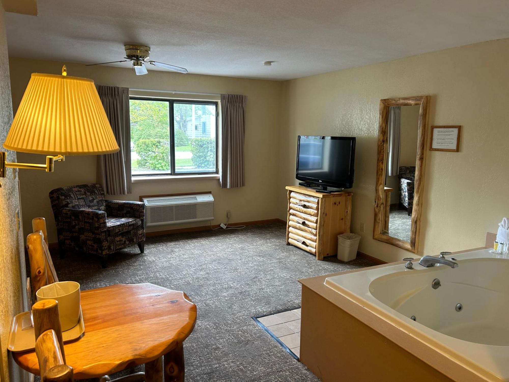 King Room Spa Bath