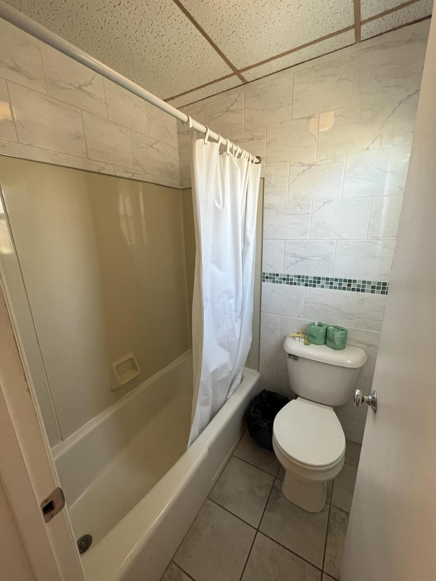 Main Building King Bed Second Floor Ocean View