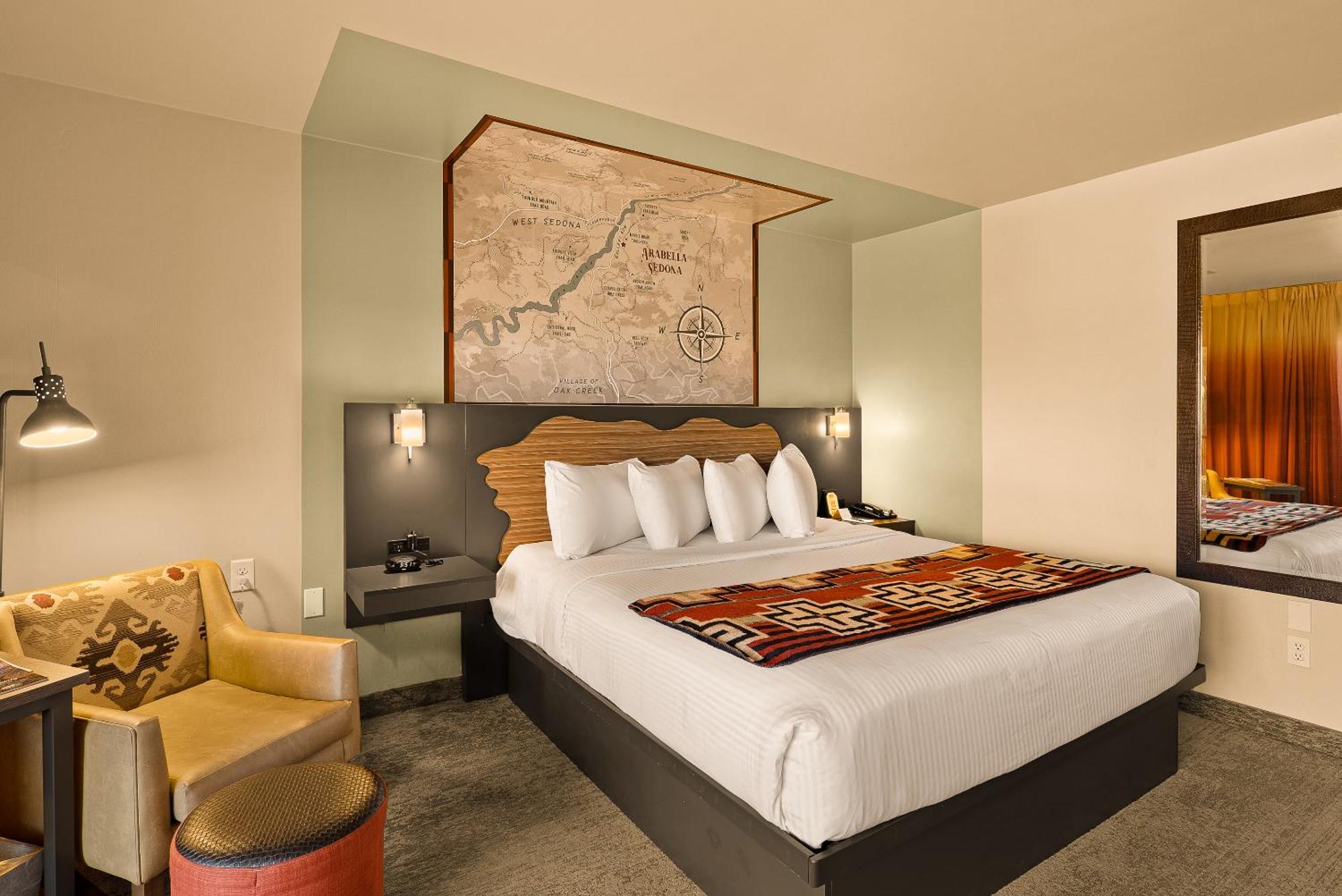 Premium Courtyard King View Room