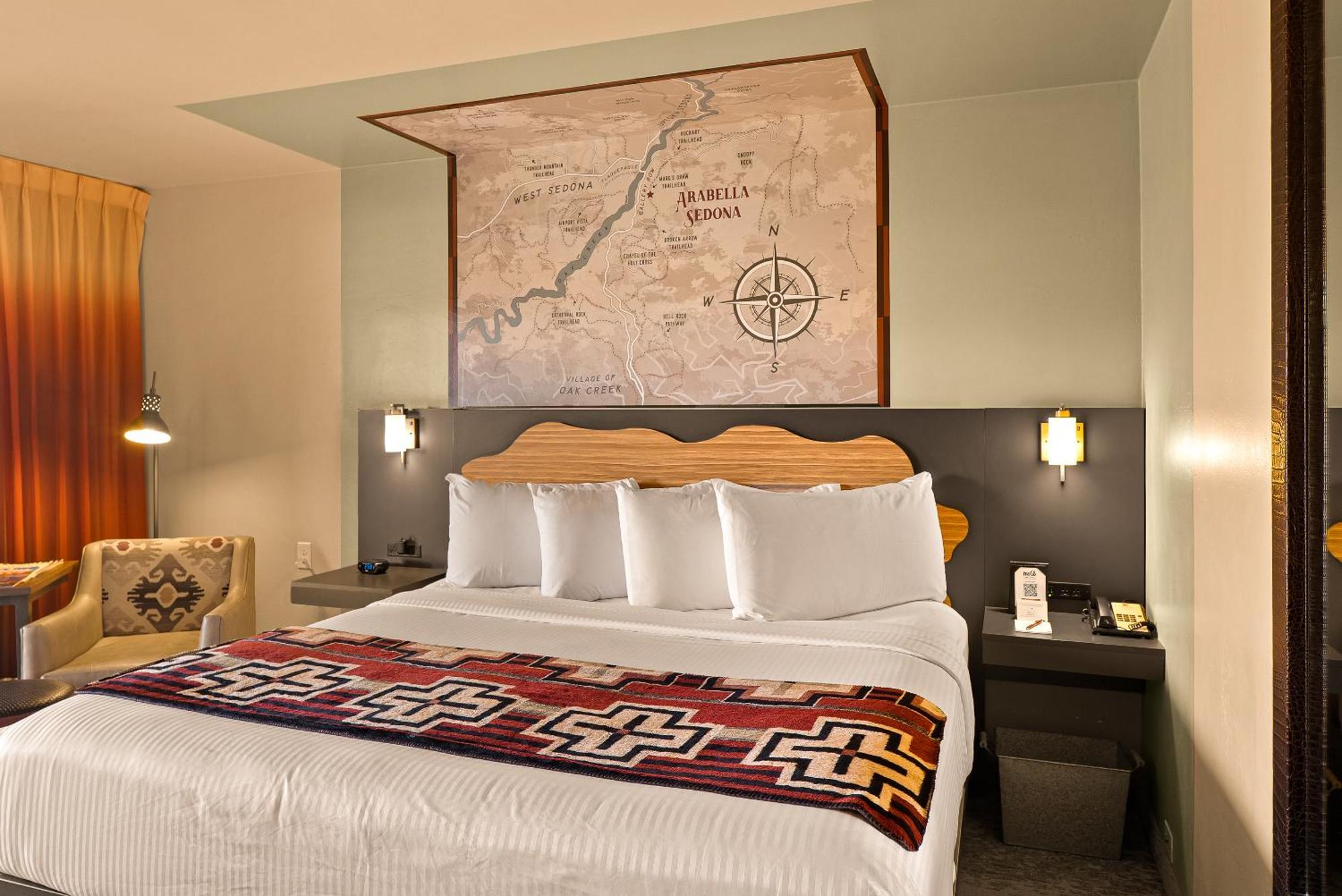 Premium Courtyard King View Room