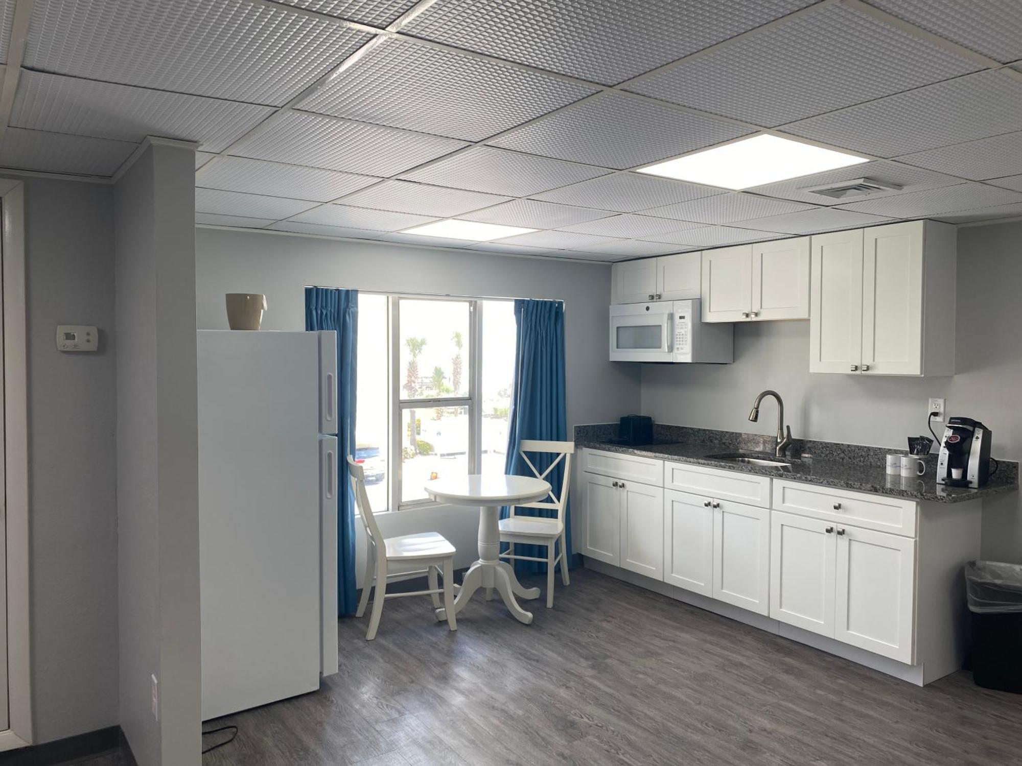 One-Bedroom Studio Oceanview