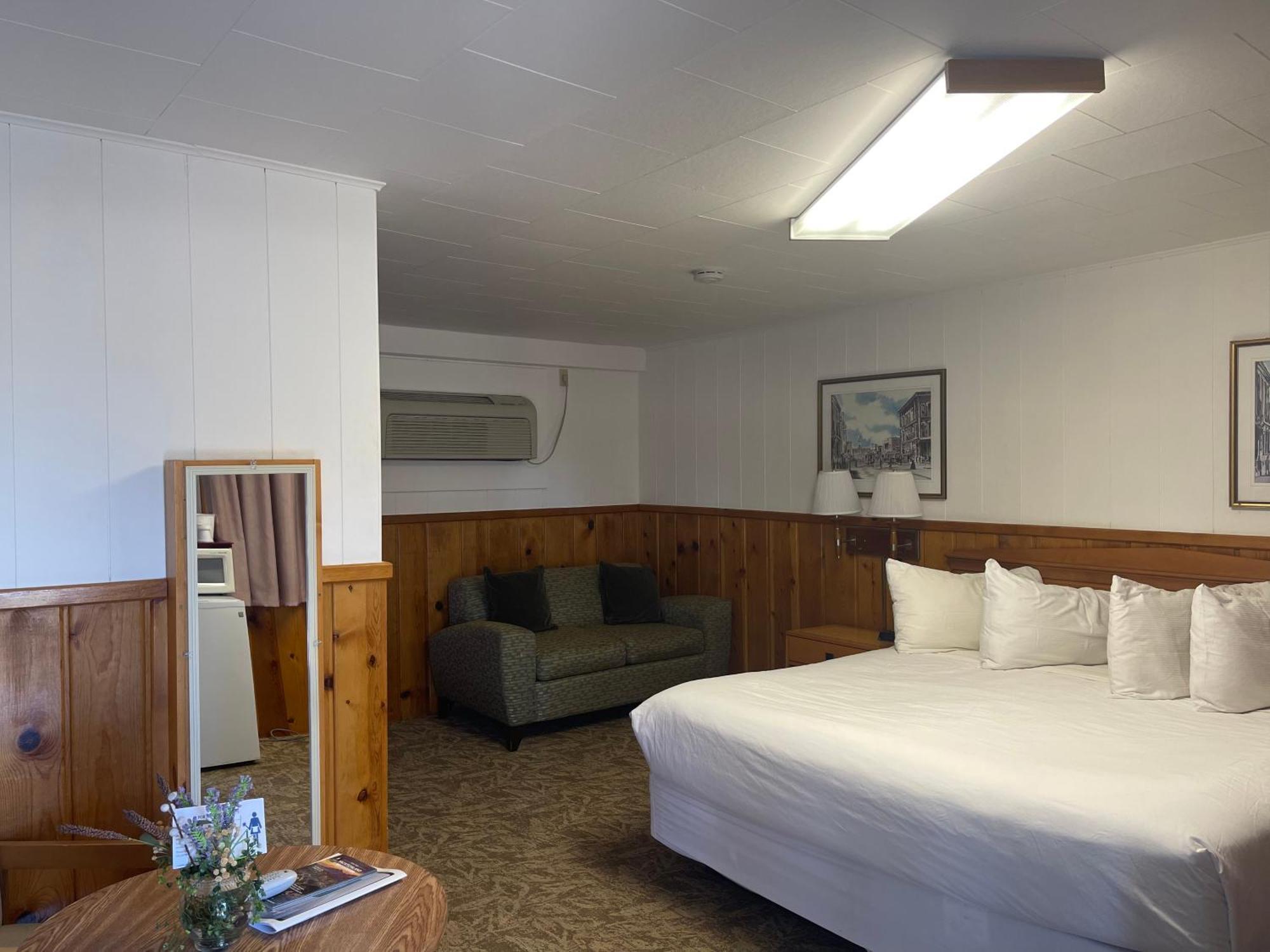 King Room