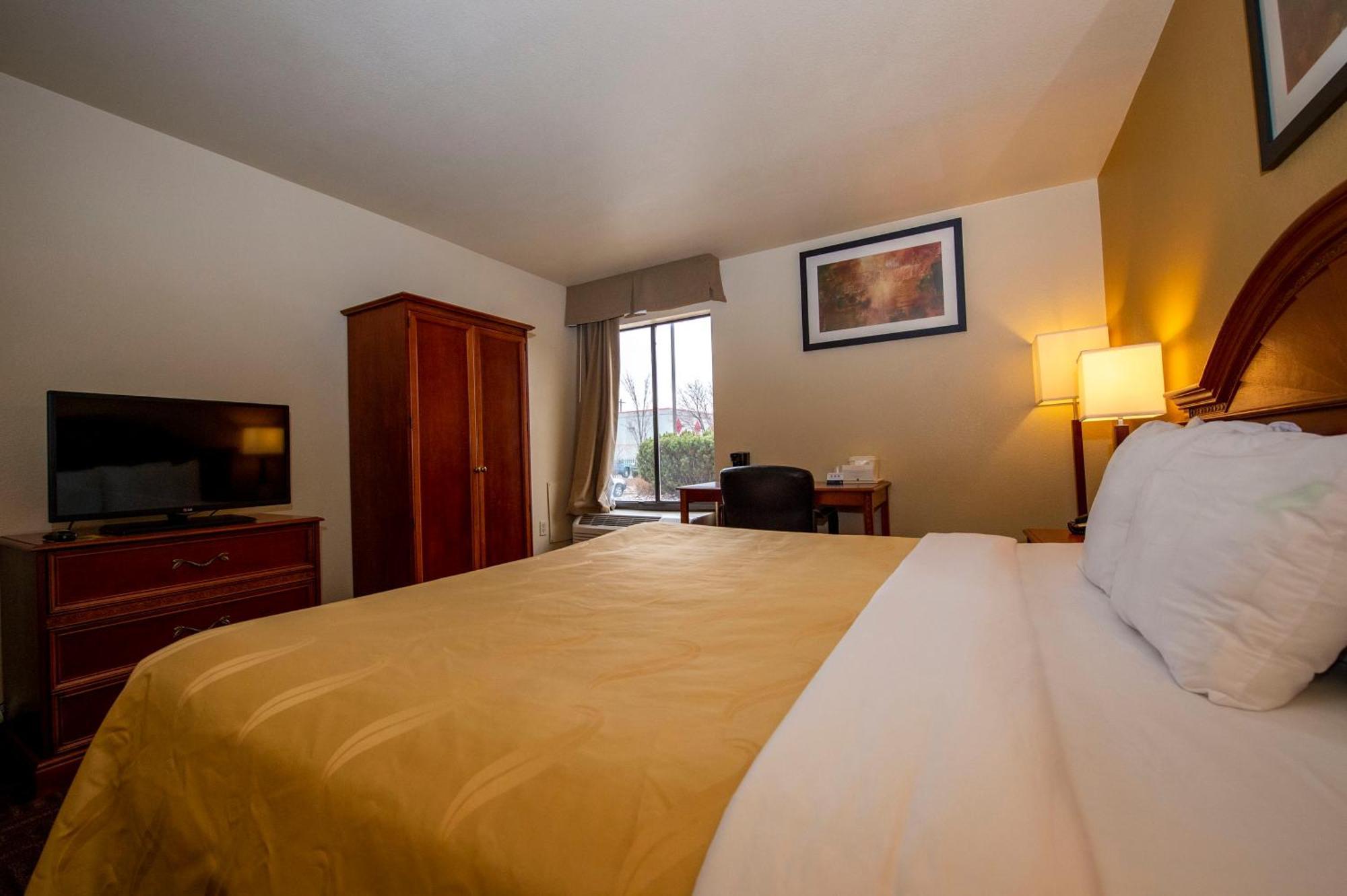 Queen Room First Floor Accessible or Non-Smoking