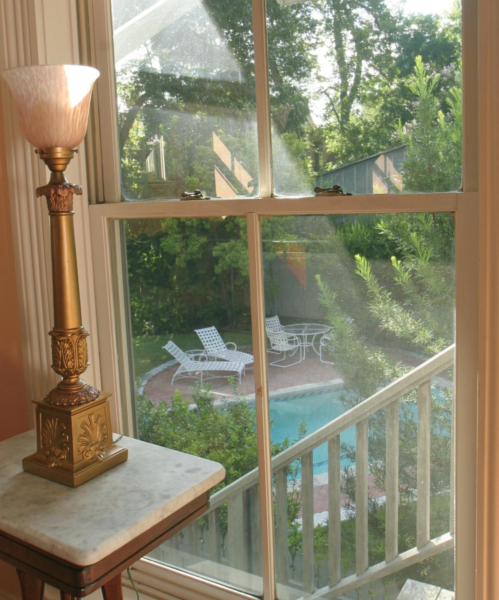 Queen Room Pancoast Carriage House