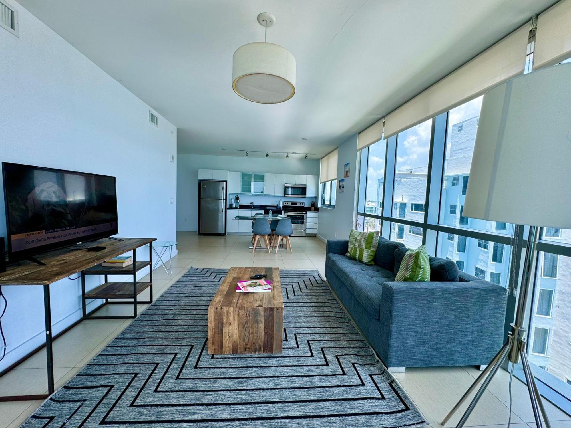 Superior One-Bedroom Suite Direct Ocean View