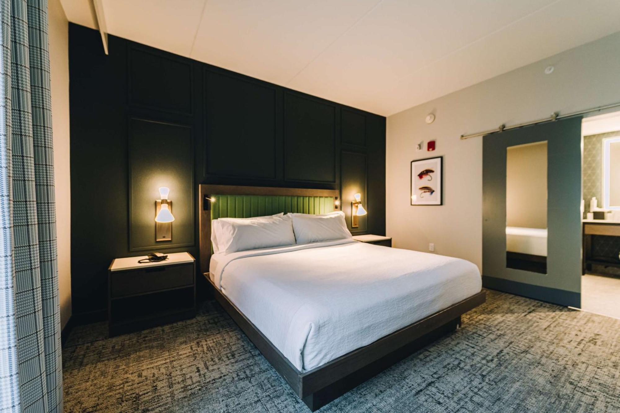 Two-Room King Suite