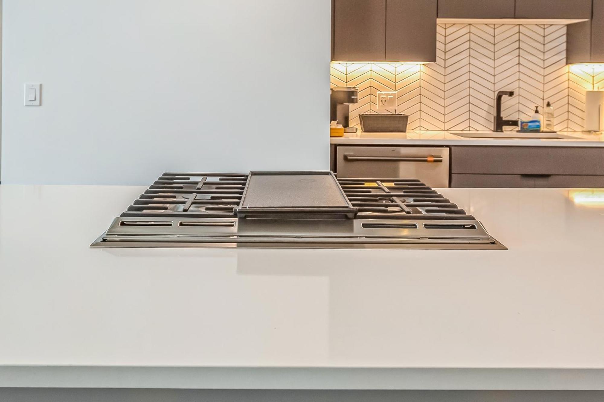 Two-Bedroom Apartment Self Check Virtual Front Desk