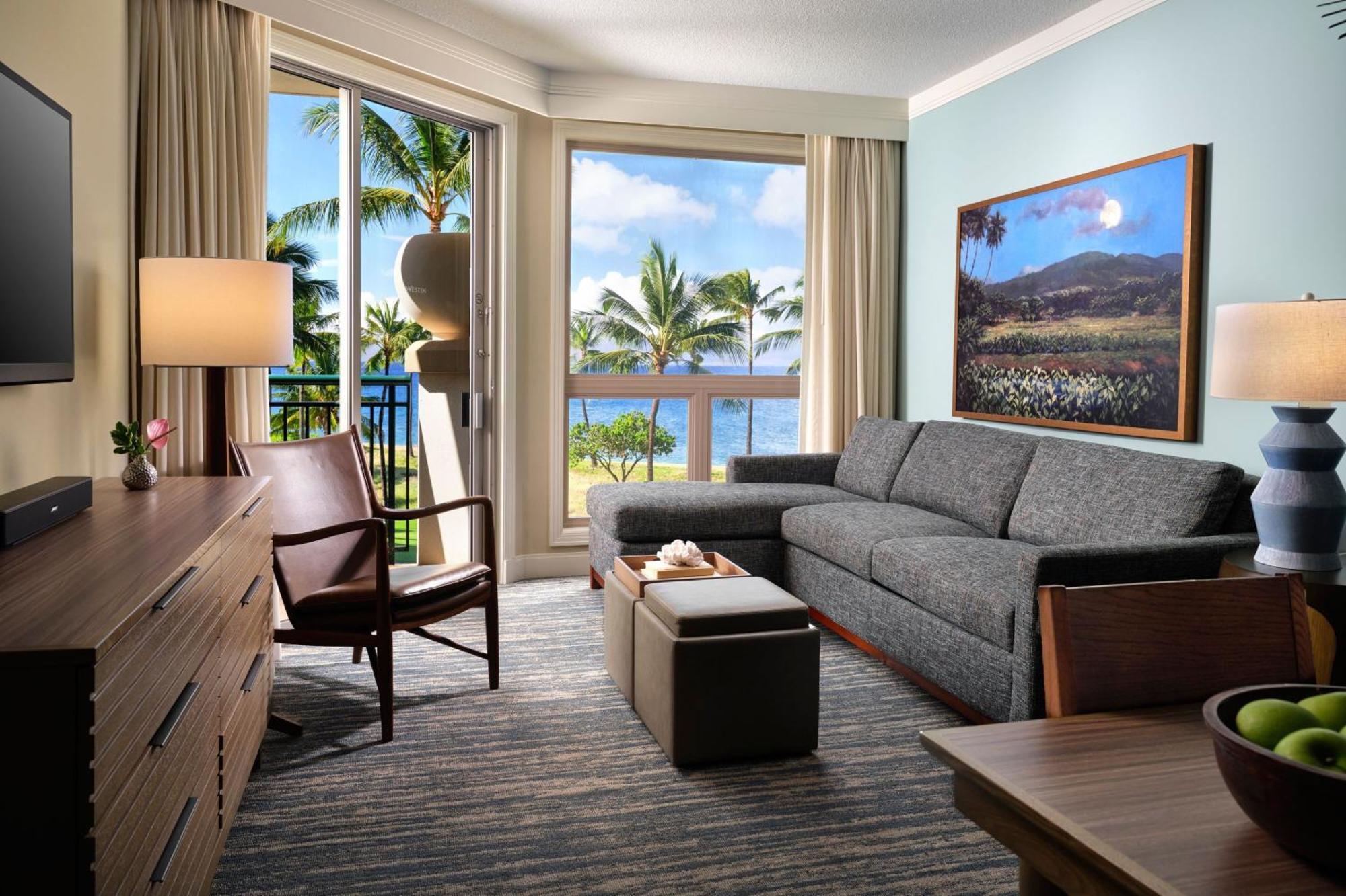 One-Bedroom Oceanfront Villa Balcony