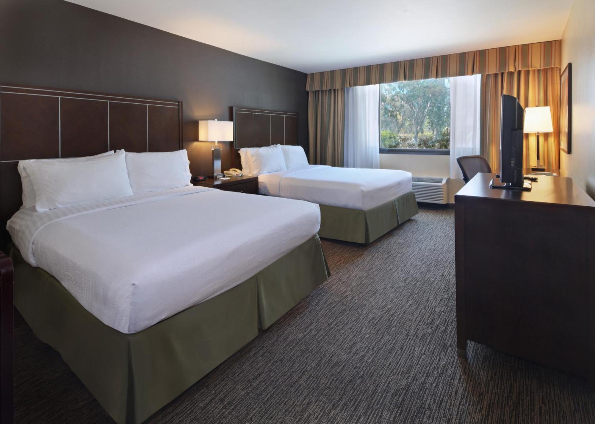 Queen Suite
