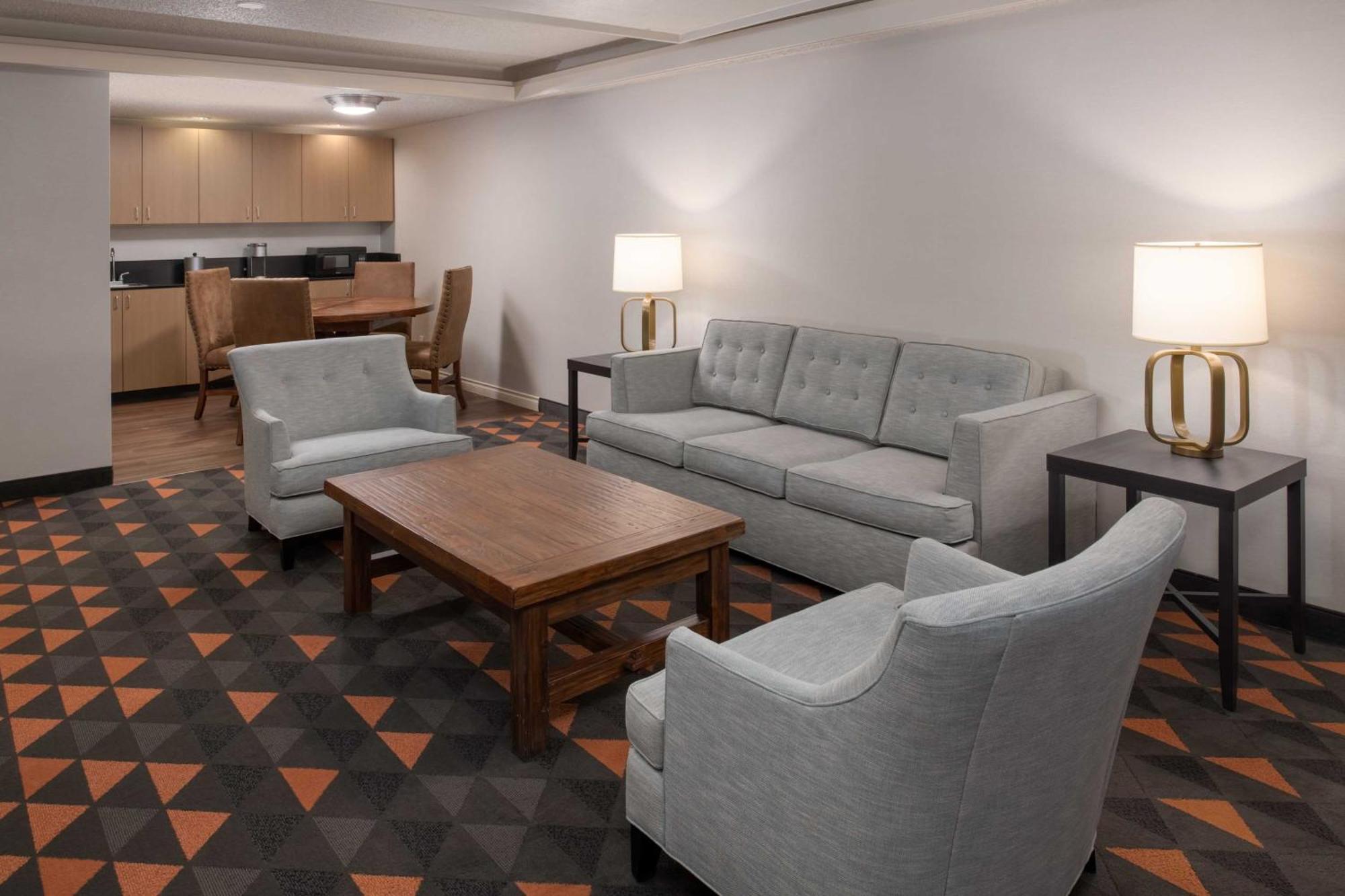 Premier Suite Non-Smoking