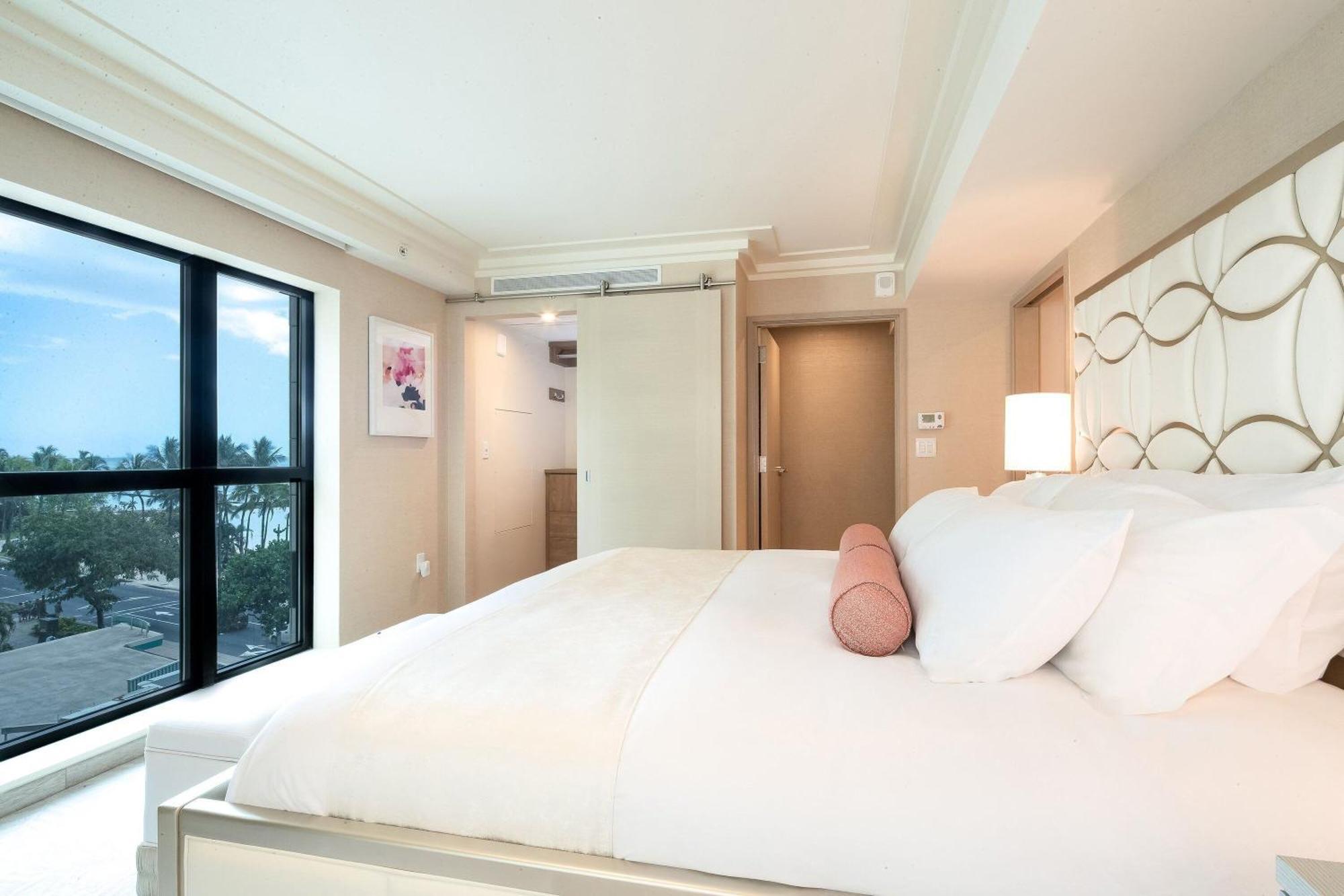 Beach View Coral Suite Accessible 3 Bedroom