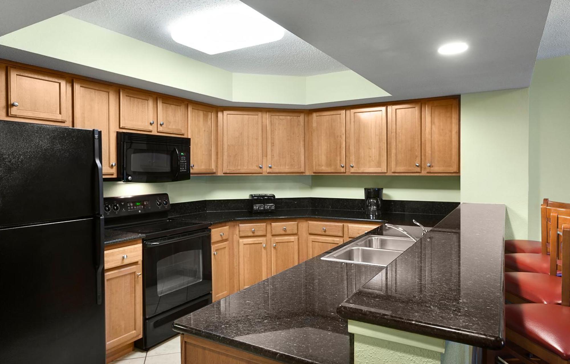 Oceanfront Two Bedroom Condo D