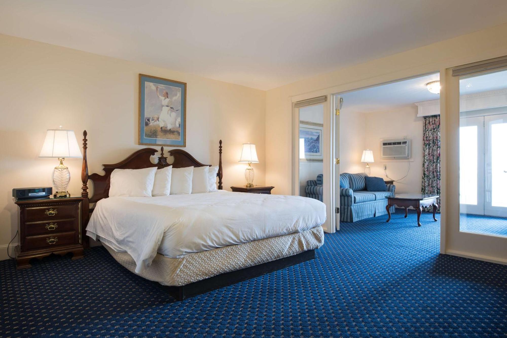Mizzentop | King Suite | 4th Floor | Balcony