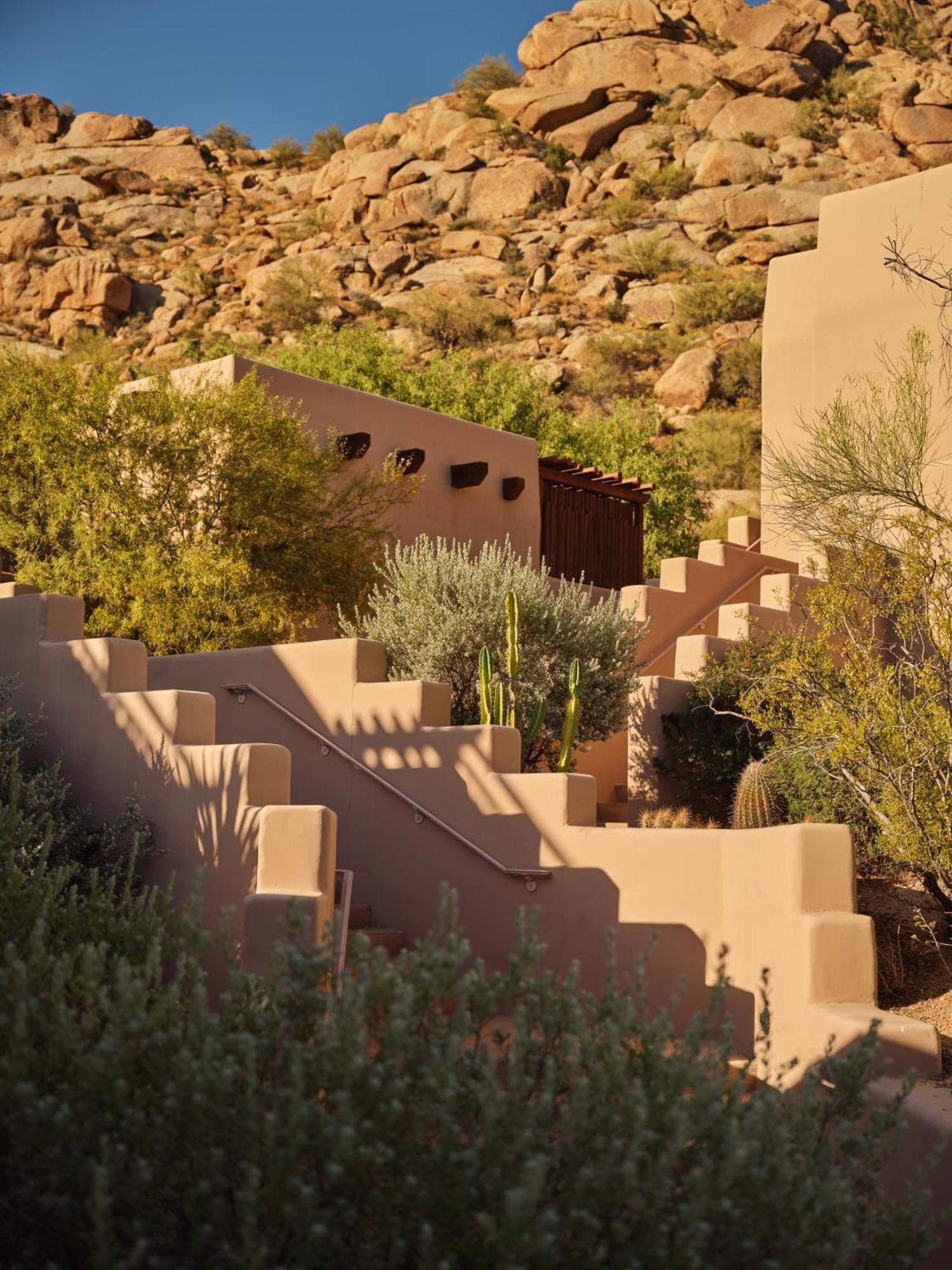 Premier Casita Room king bed