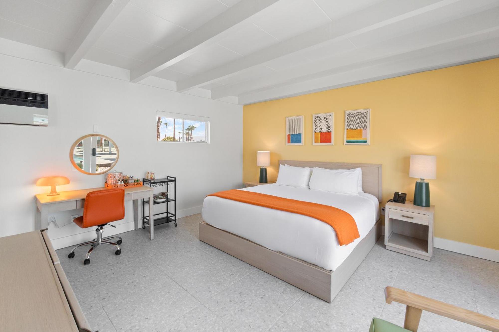 Standard King Room