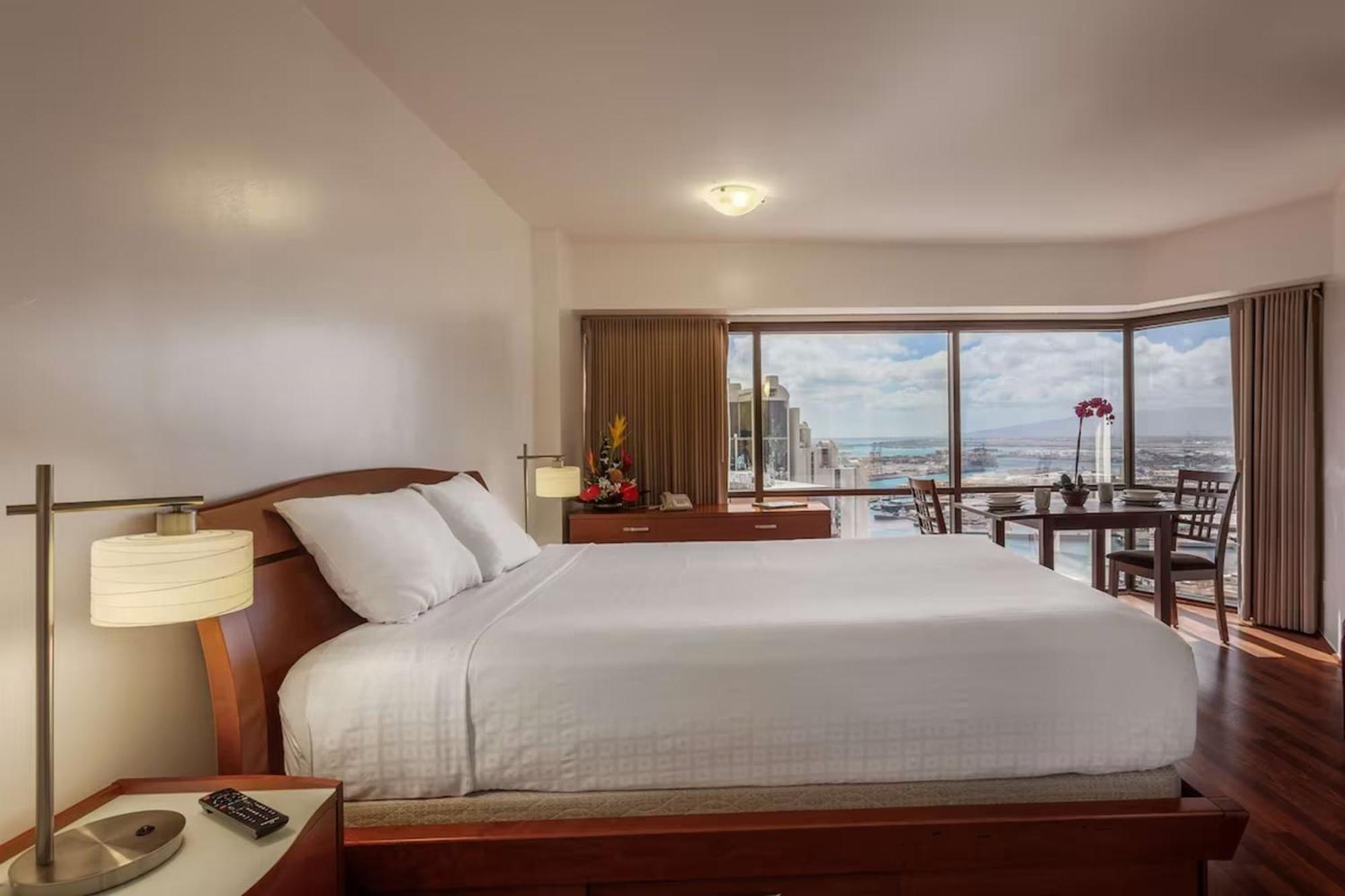One-Bedroom Suite Harbor or Ocean View
